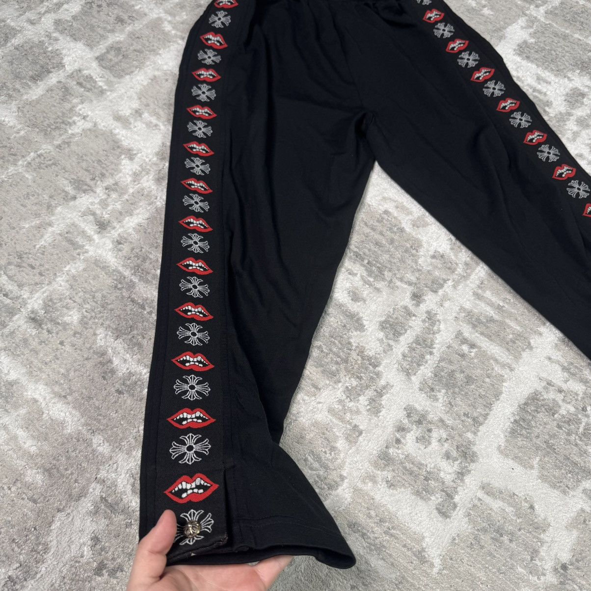 Chrome Hearts Matty boy chomper sweatpants Size US 32 / EU 48 - 9 Thumbnail