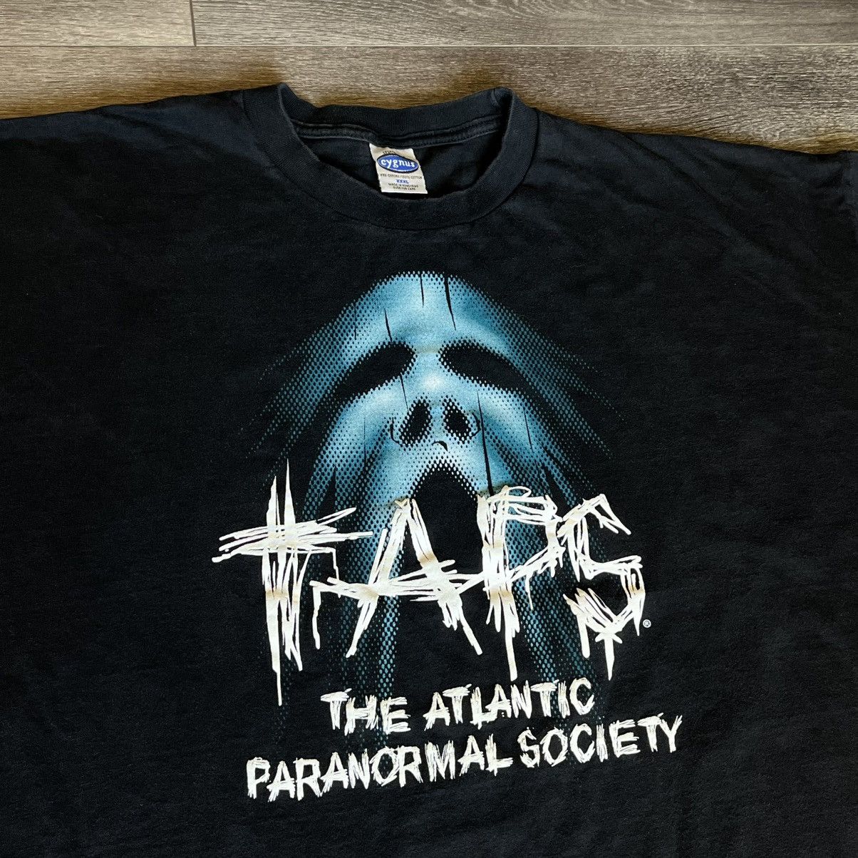 Vintage Vintage 2000s The Atlantic Paranormal Society TAPS Skull Tee Size US XXL / EU 58 / 5 - 2 Thumbnail