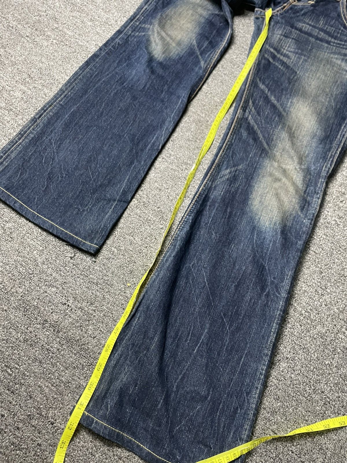 Edwin × Vintage EDWIN 503 x BLUE TRIP Flare Jeans (93) Size US 32 / EU 48 - 6 Thumbnail