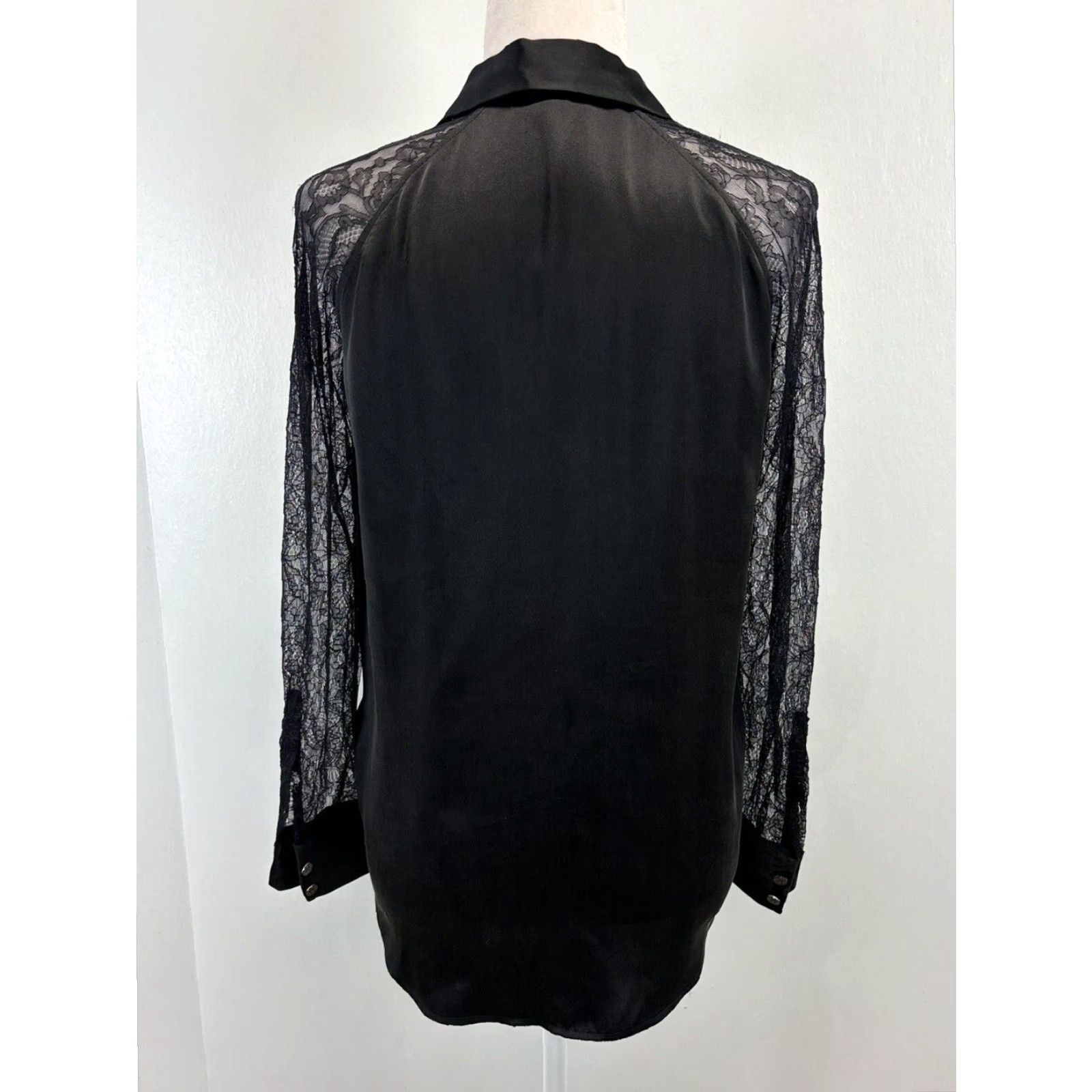 Equipment Equipment Femme Quinn Silk Lace Blouse Shirt Women's XS Black Size XS / US 0-2 / IT 36-38 - 3 Thumbnail