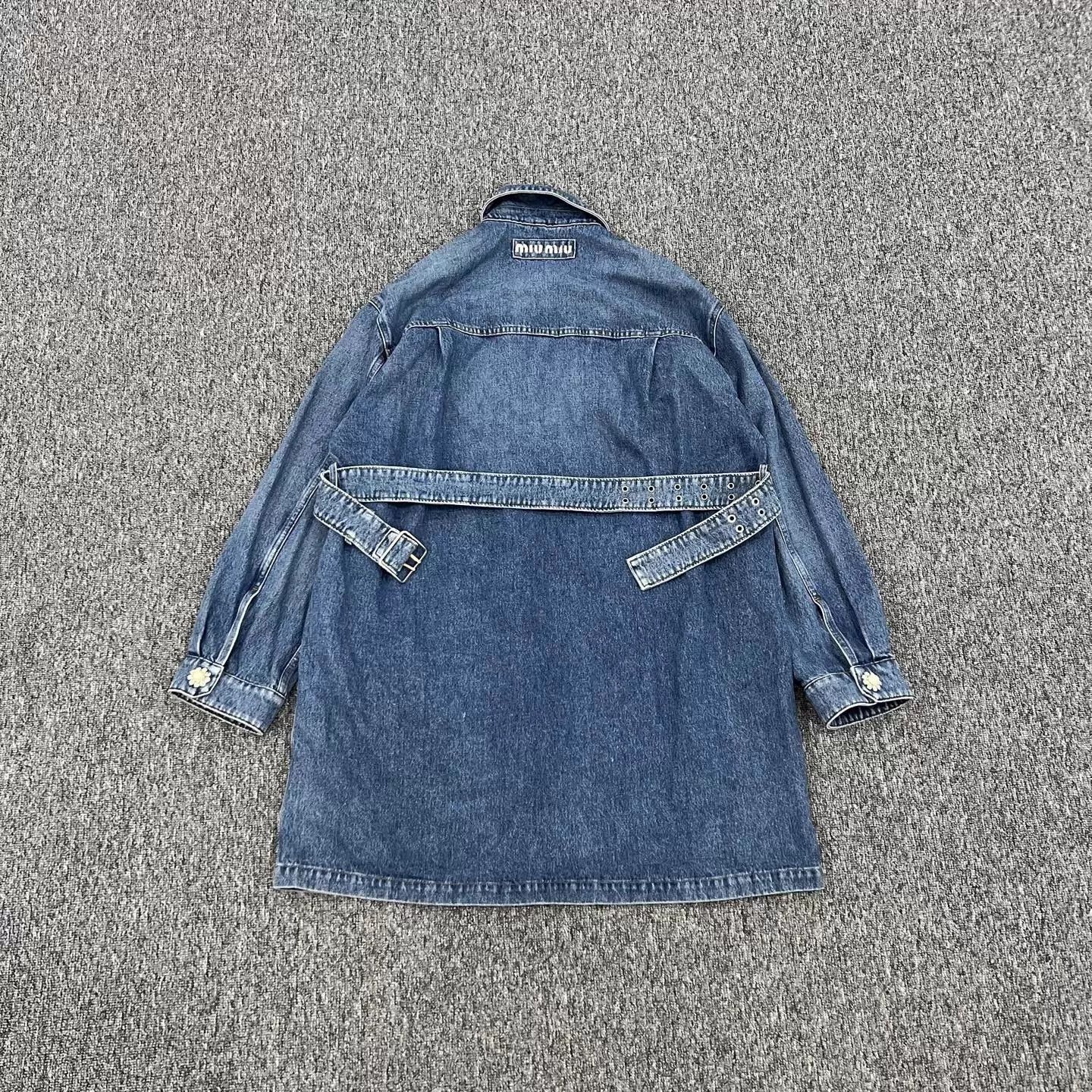 Miu Miu MIU MIU Oversized Crystal Floral Washed Blue Denim Jkt 40 Size S / US 4 / IT 40 - 3 Thumbnail