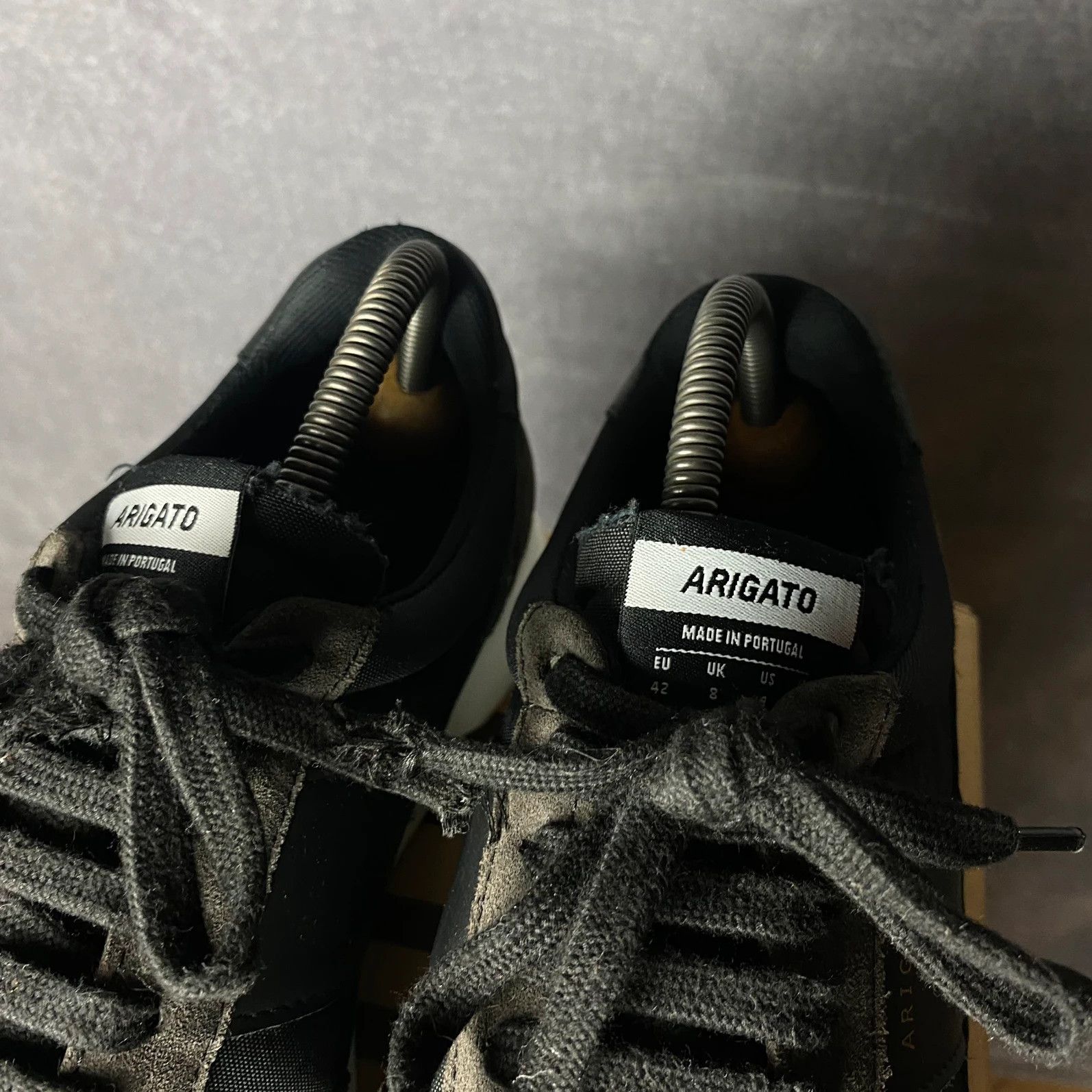 Axel Arigato × Designer Axel Arigato Genesis Vintage Runner black sneakers Size US 9 / EU 42 - 7 Thumbnail