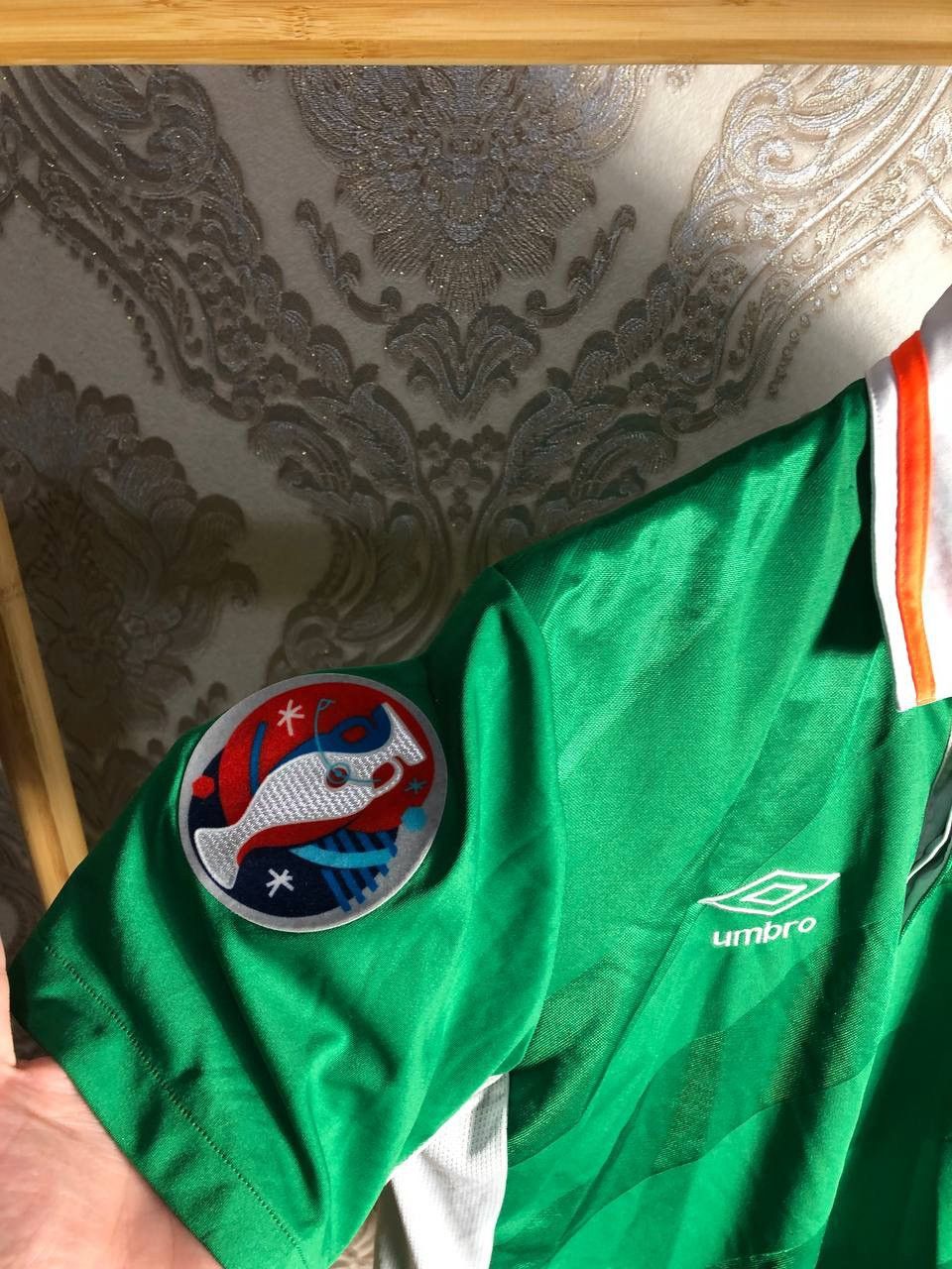 Umbro × Vintage VERY RARE UMBRO IRELAND EURO SOCCER JERSEY BLOKECORE RETRO Size US M / EU 48-50 / 2 - 5 Thumbnail