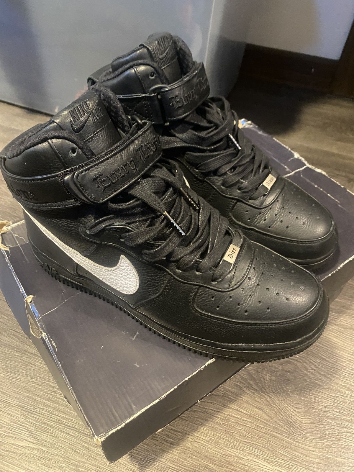 Nike × Vlone VLONE NIKE AIR FORCE 1 HIGH “LONDON” SAMPLES Size US 8 / EU 41 - 1 Thumbnail