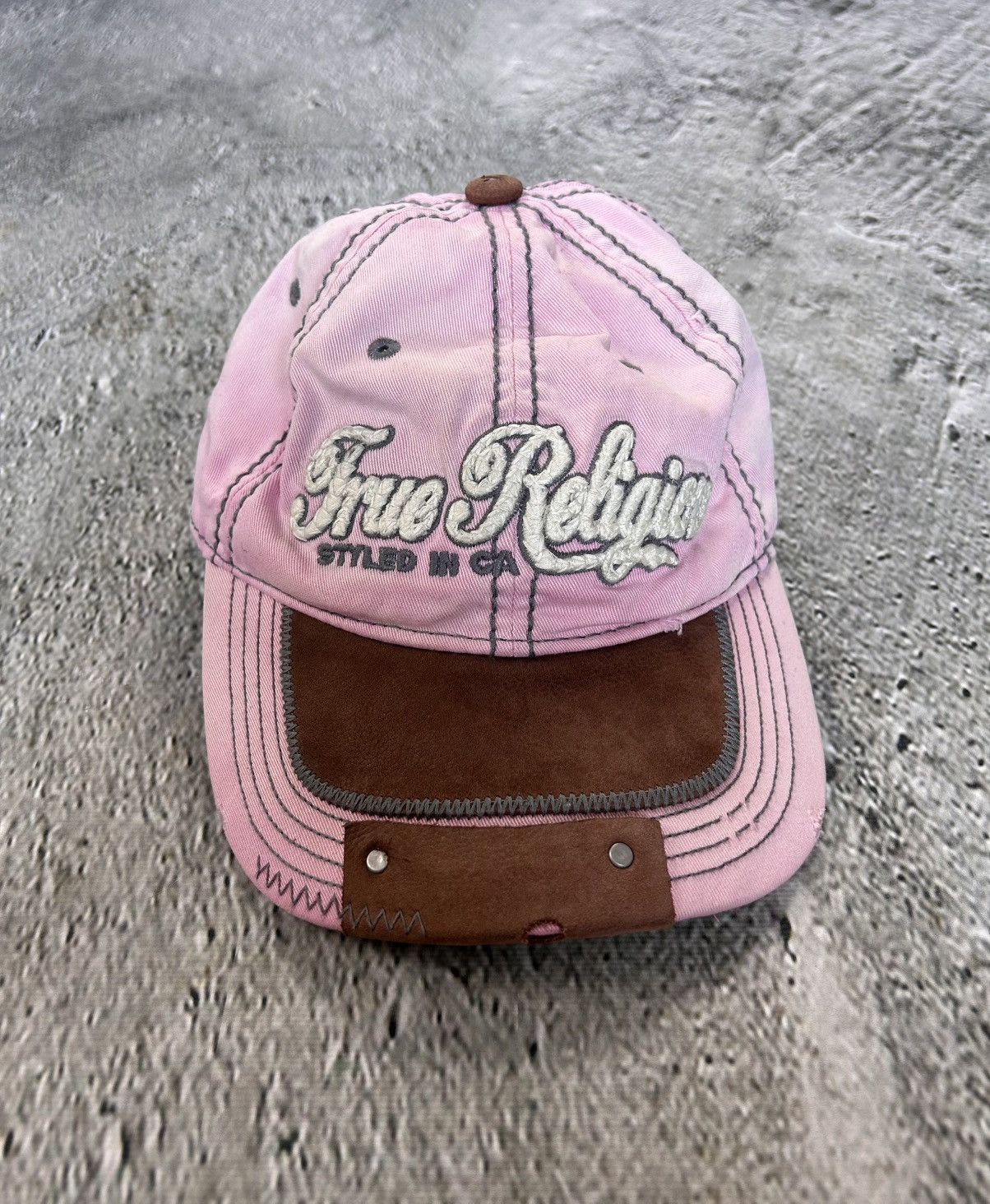 True Religion × Vintage True Religion cap vintage Y2K pink 