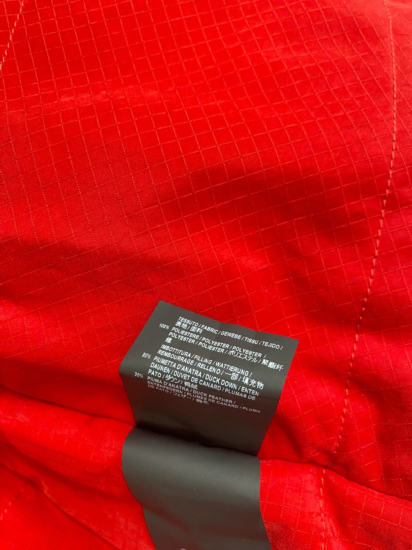 Balenciaga balenciaga red puffer jacket with scarf Size US L / EU 52-54 / 3 - 5 Thumbnail