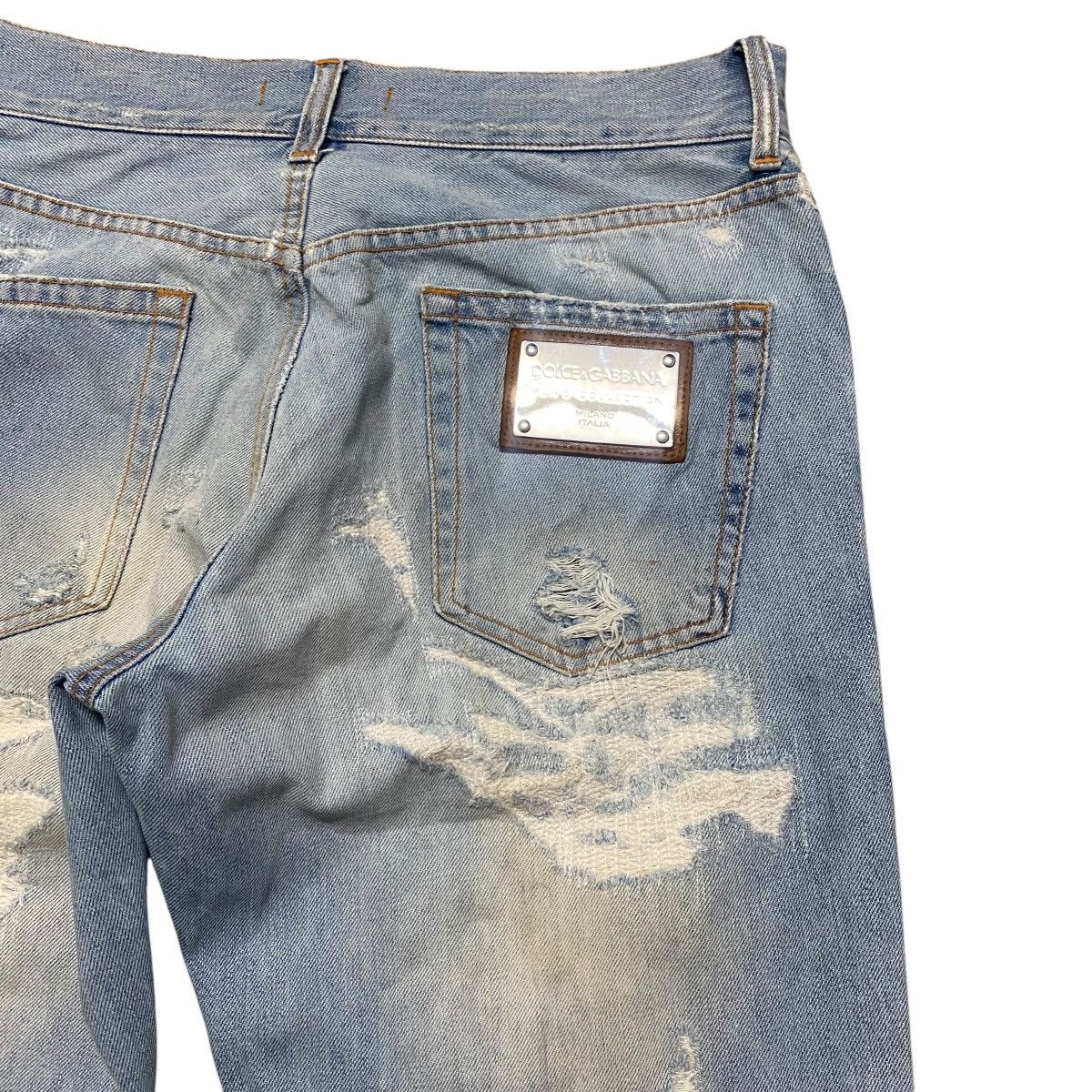 Dolce & Gabbana Dolce&gabbana Repaired Denim Jeans Lightwash Size US 34 / EU 50 - 12 Thumbnail