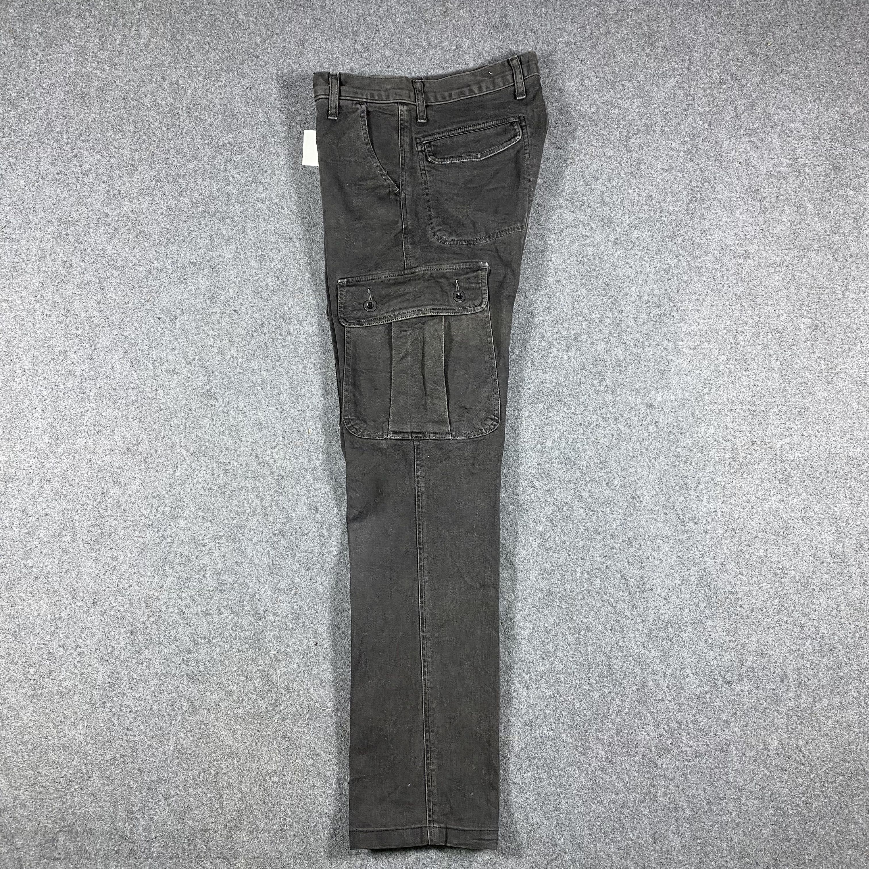 Japanese Brand Japanese Brand Faded Multipocket Tactical Cargo Pants Size US 29 - 12 Thumbnail