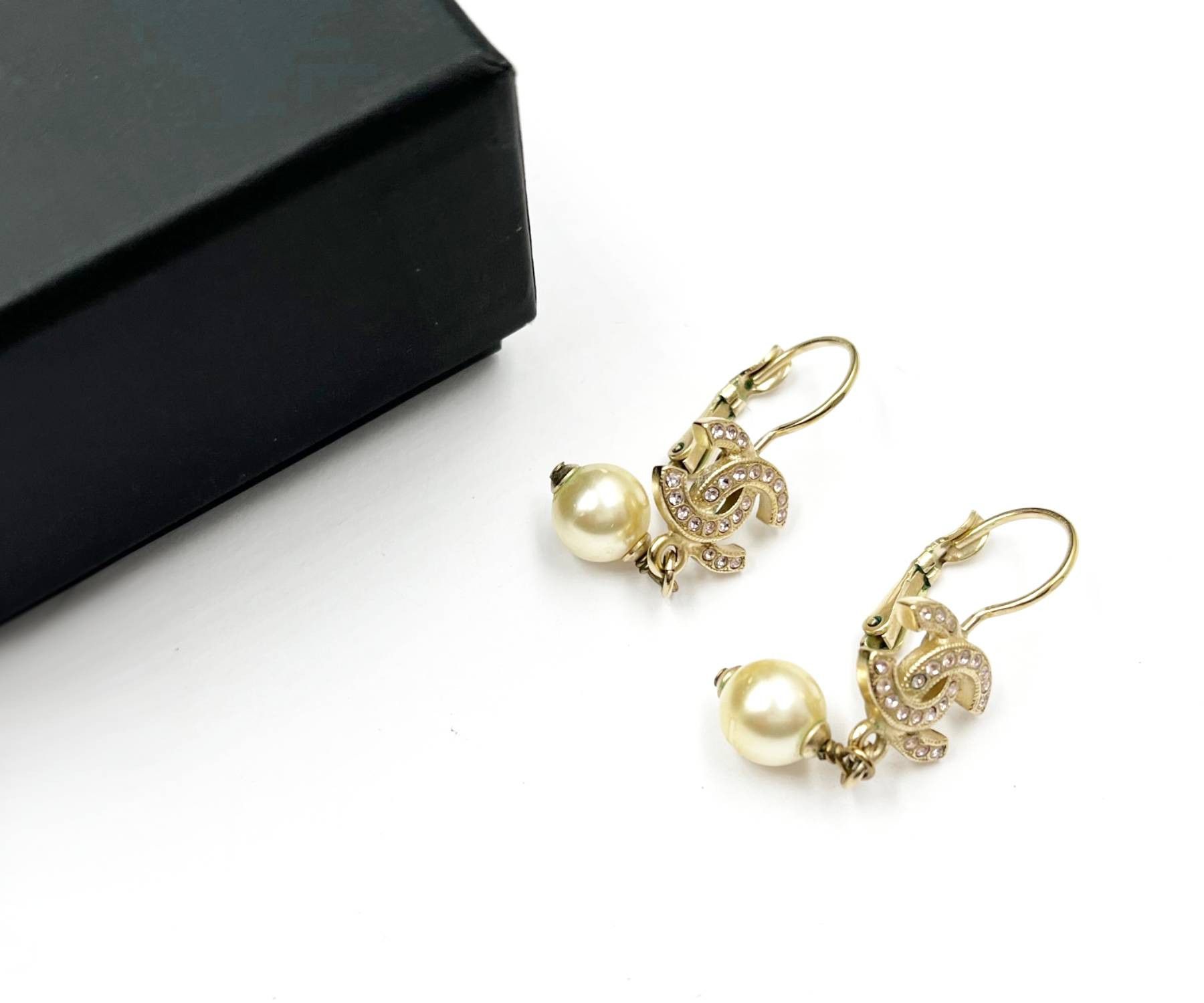 Chanel Gold CC Pink Crystal Pearl Dangle Lever Back Earrings