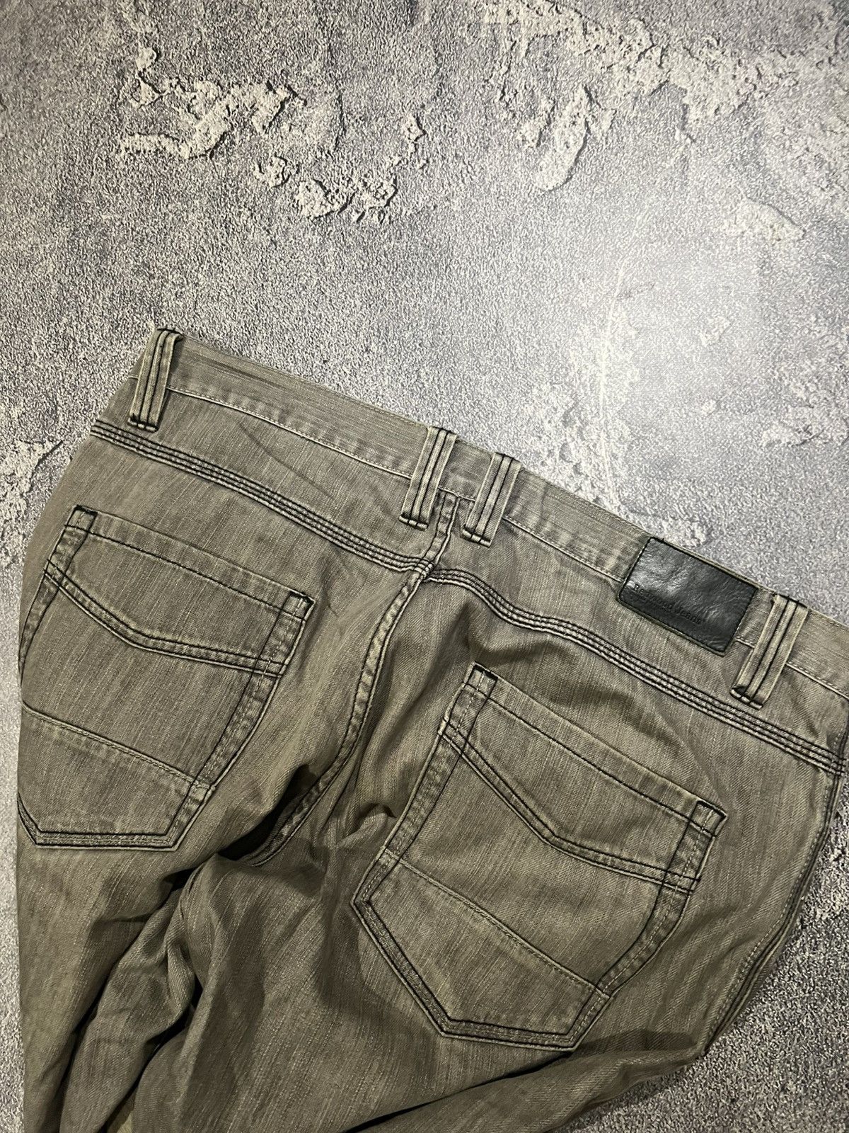 Japanese Brand Archival Dirty Washed Jean Baggy / Faded Streetwear Y2K Size US 38 / EU 54 - 6 Thumbnail