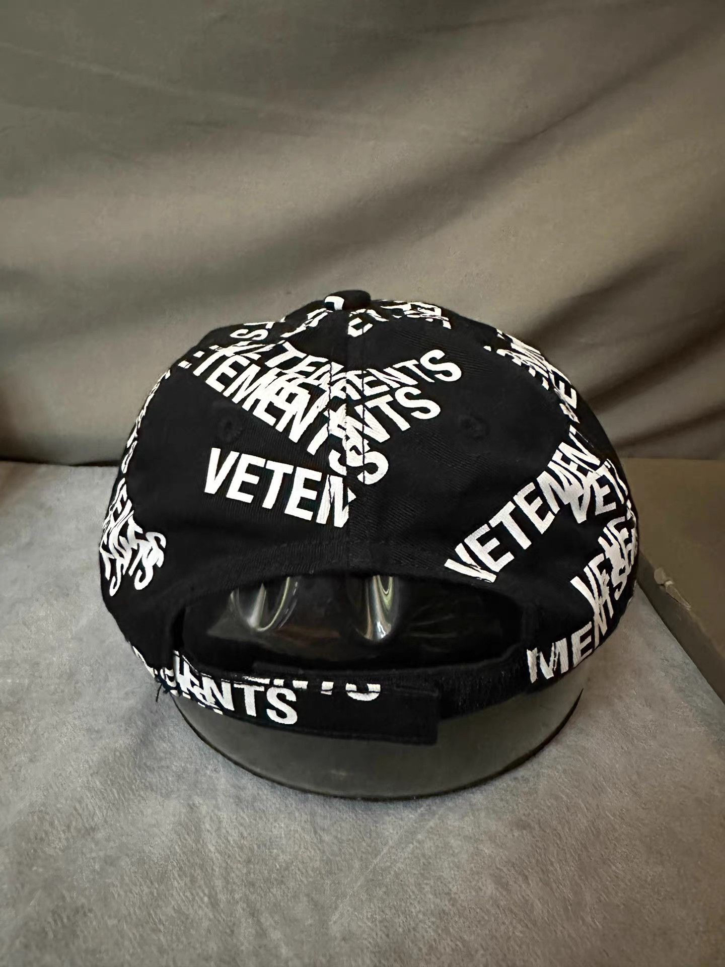 Vetements Vetements Text Logo Cap Size ONE SIZE - 3 Thumbnail