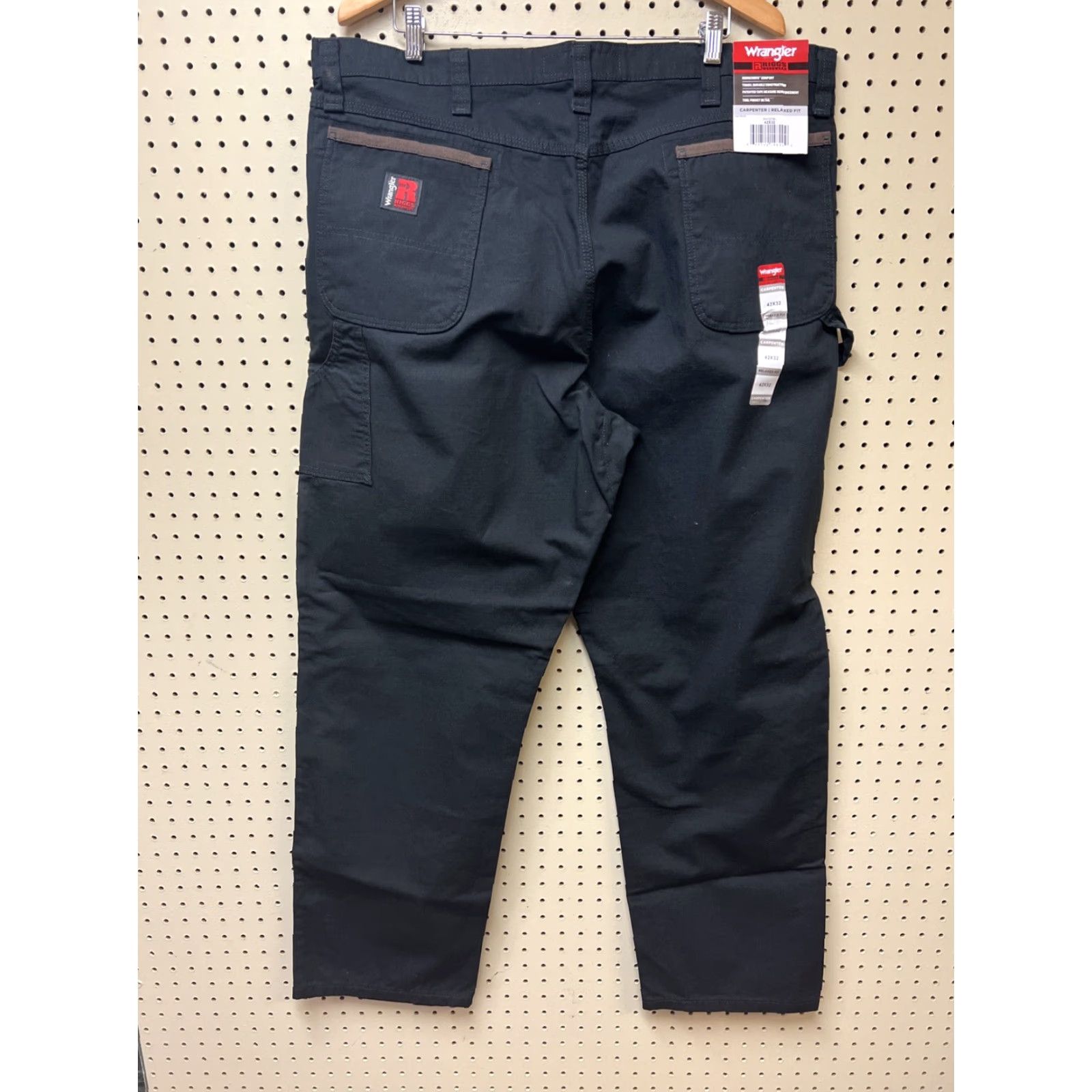 Wrangler New Wrangler Riggs Ranger Relaxed Fit Carpenter Cargo Pants 42x32 Black NWT Size US 42 / EU 58 - 2 Thumbnail