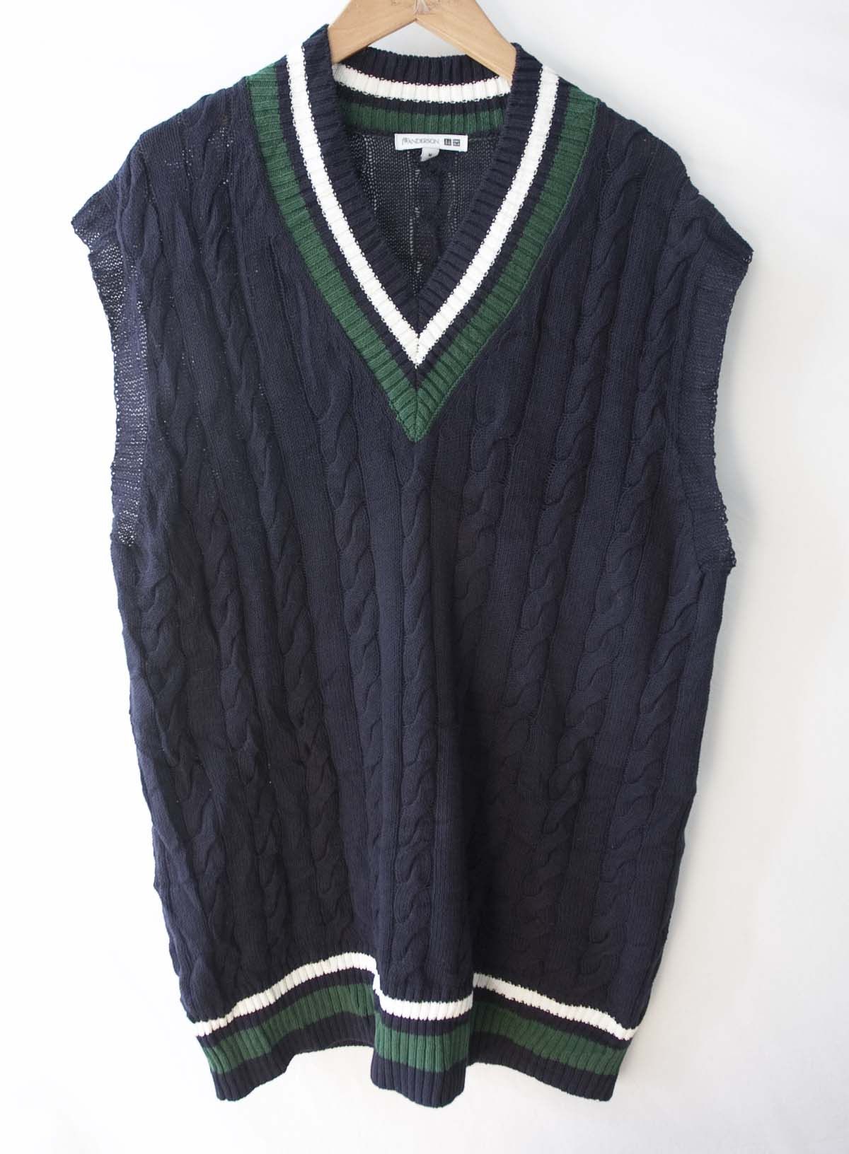 JW Anderson × Uniqlo J W Anderson Uniqlo Sweater Vest Dress Women Size M Size M / US 6-8 / IT 42-44 - 1 Thumbnail