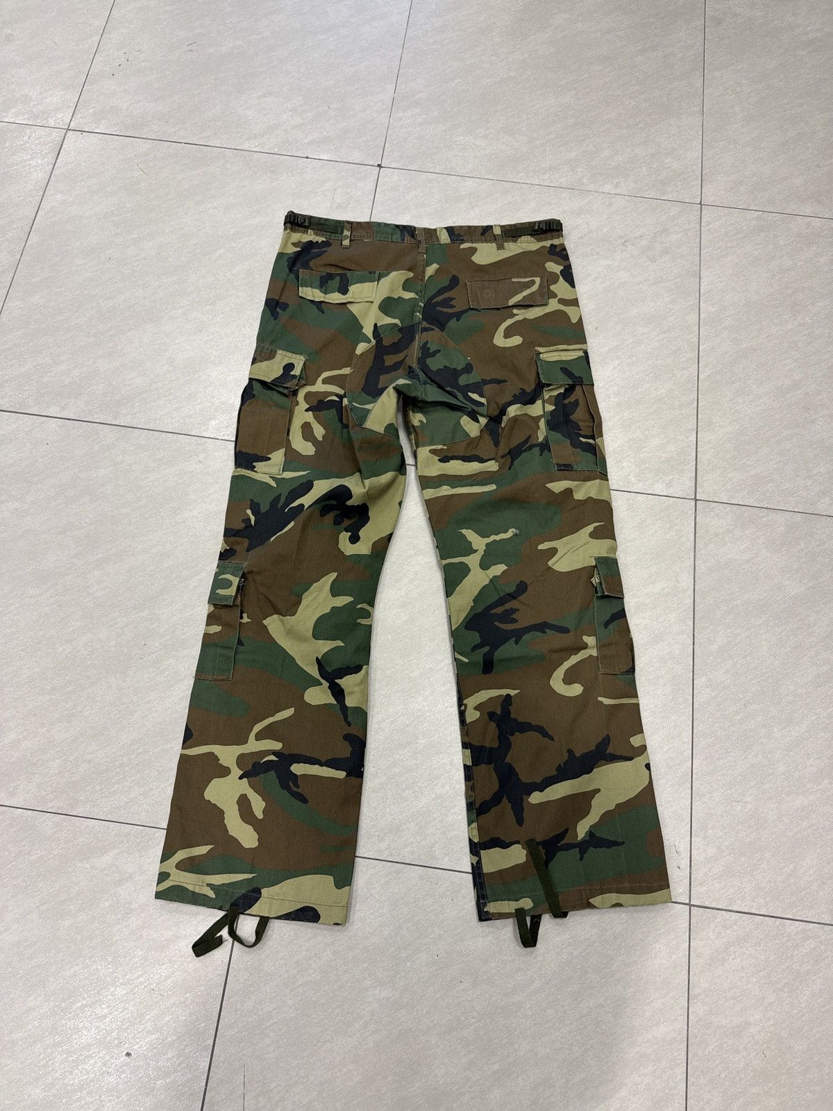 The GV Gallery The GVGallery Raspberry Hills Camo Pants Medium Size US 32 / EU 48 - 2 Thumbnail
