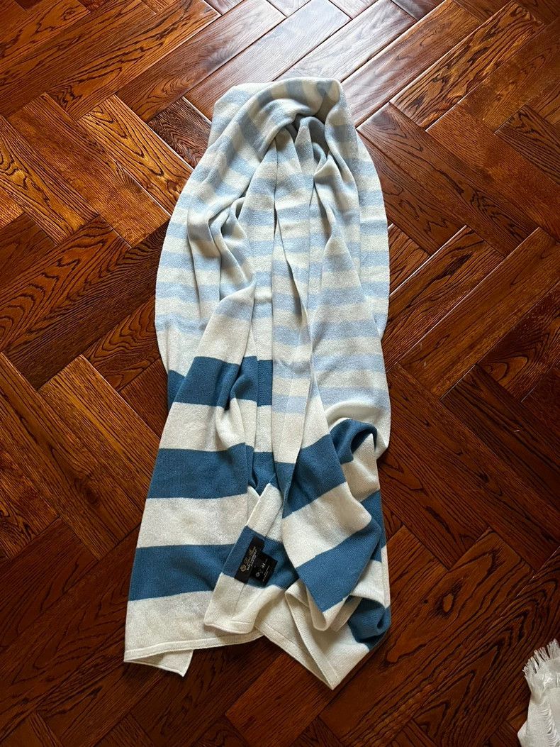 Loro Piana LORO PIANA size44 Cashmere scarf Size ONE SIZE - 1 Thumbnail