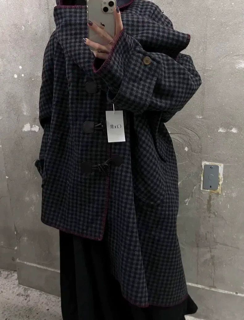 Vivienne Westwood Vivienne Westwood Goat horn buttoned cow horn buttoned ove Size L / US 10 / IT 46 - 3 Thumbnail