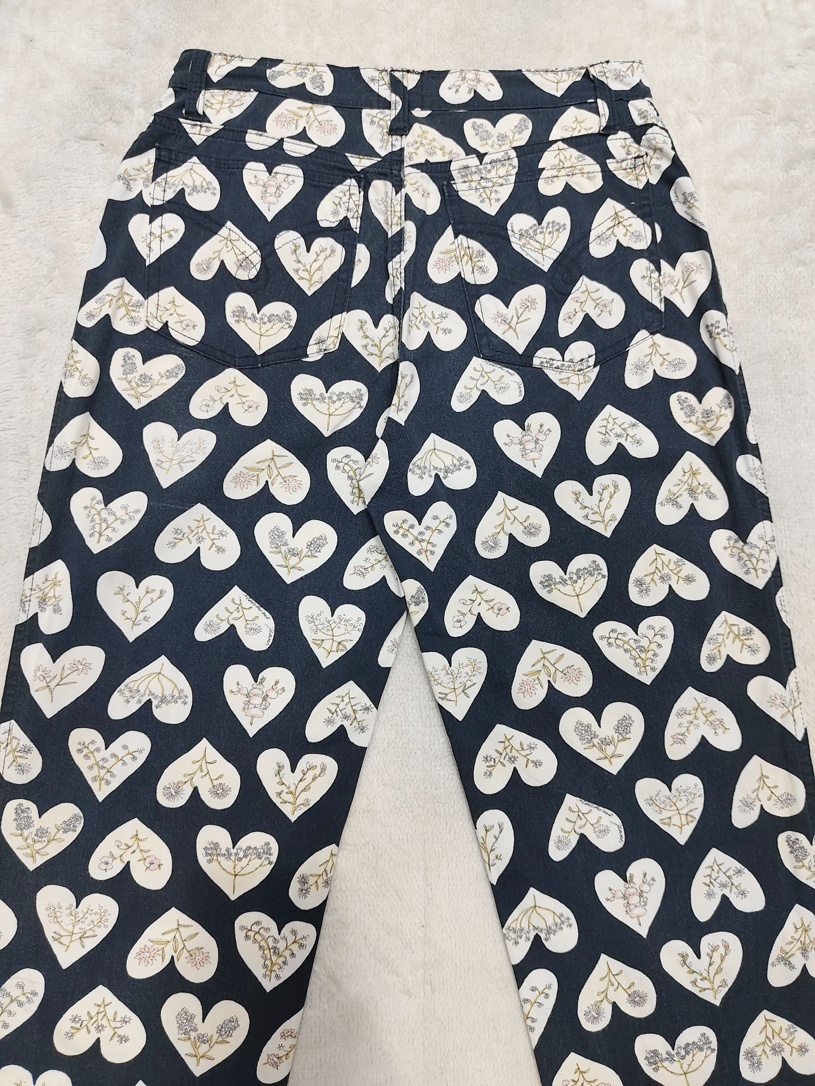Moschino 90s Moschino Jeans- AOP Heart Botanical Pop Art Couture Size 28" / US 6 / IT 42 - 4 Thumbnail