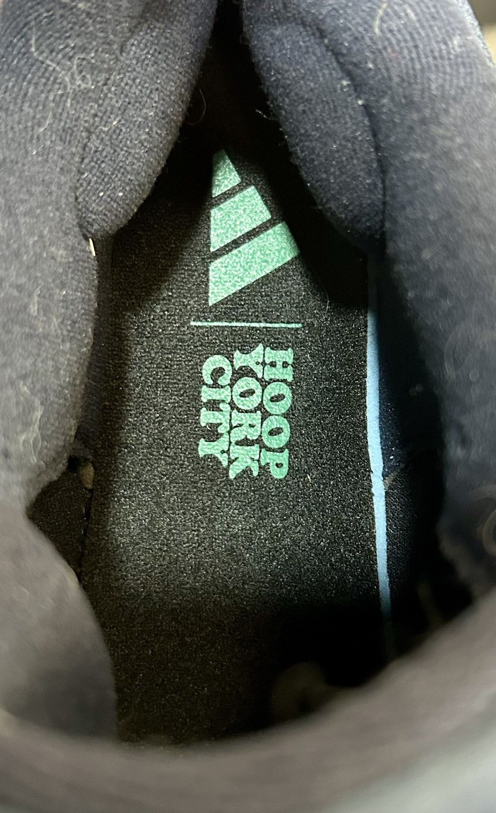 Adidas Adidas X Hoop York City - Crazy 8 Low - Legend Ink - Size US 11.5 / EU 44-45 - 12 Thumbnail