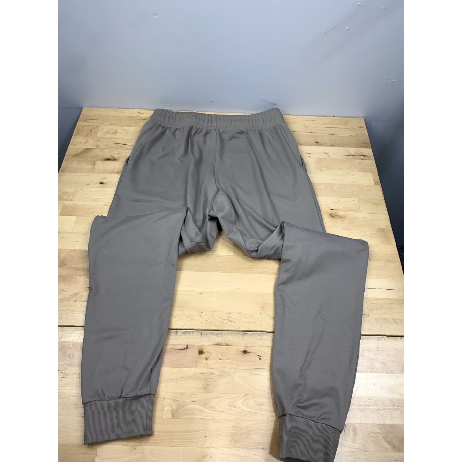 New Balance Balance Athletica Joggers Womens M Beige Activewear Athleisure New Balance Pants M Womens Beige Jogger Athletic Casual 8149 Size 32" / US 10 / IT 46 - 4 Thumbnail