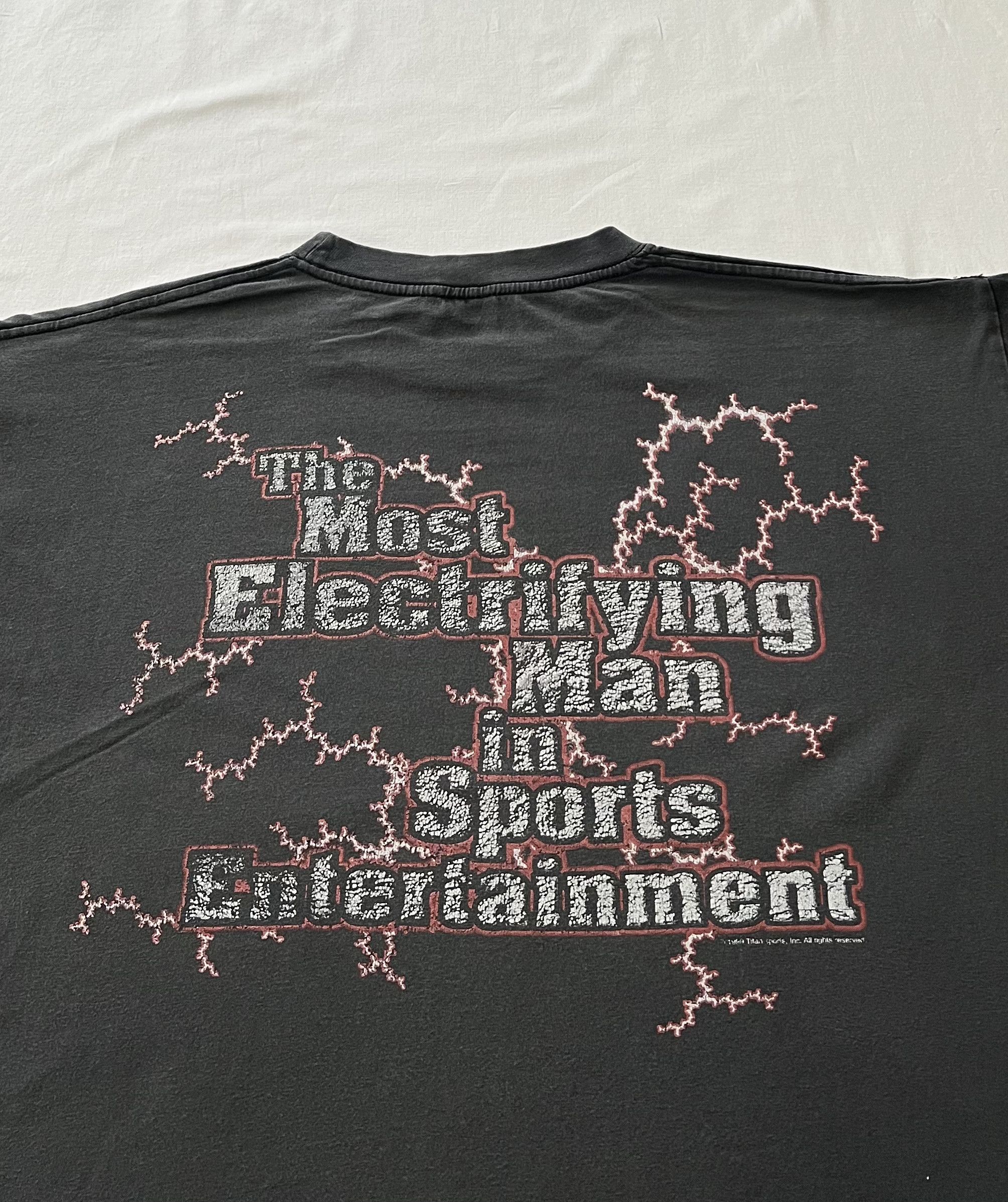 Vintage Vintage 1999 The Rock Lighting WWE Faded Black Tee Size US L / EU 52-54 / 3 - 9 Thumbnail