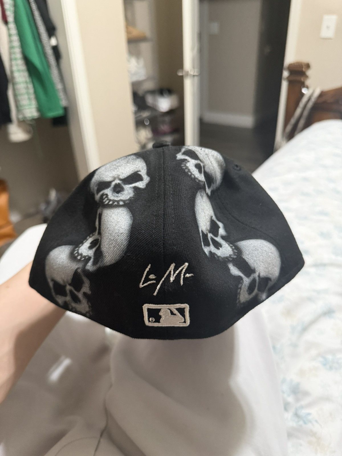 New Era Shon Lemon x Airbrushed Skull Fitted Size ONE SIZE - 2 Thumbnail
