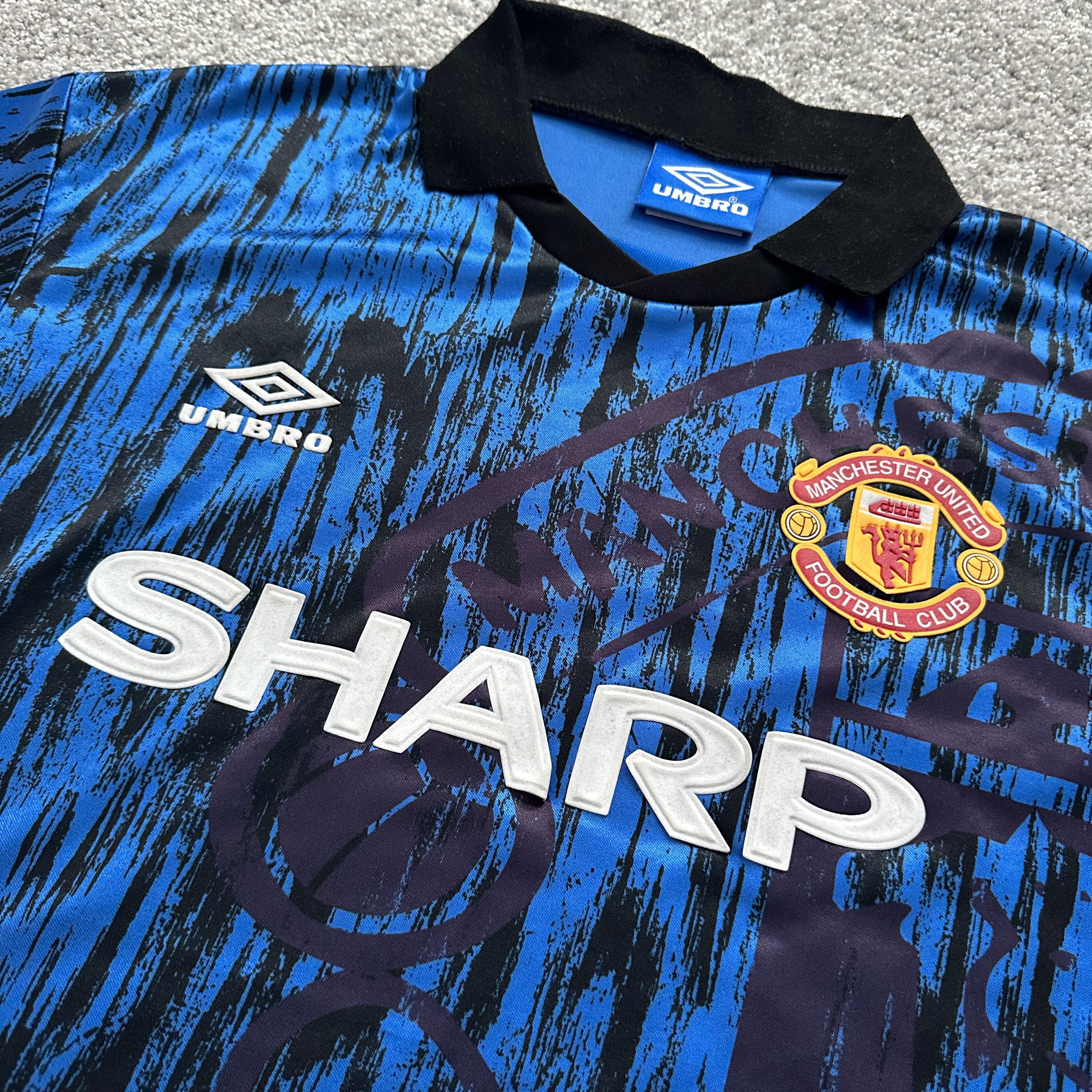 Umbro Manchester United Umbro Vintage 1992 1993 Soccer Jersey Size US L / EU 52-54 / 3 - 4 Thumbnail
