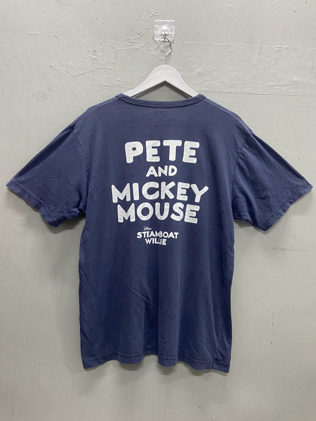 GU PETE AND MICKEY MOUSE X UNIQLO TEE SHIRT Size US L / EU 52-54 / 3 - 2 Thumbnail