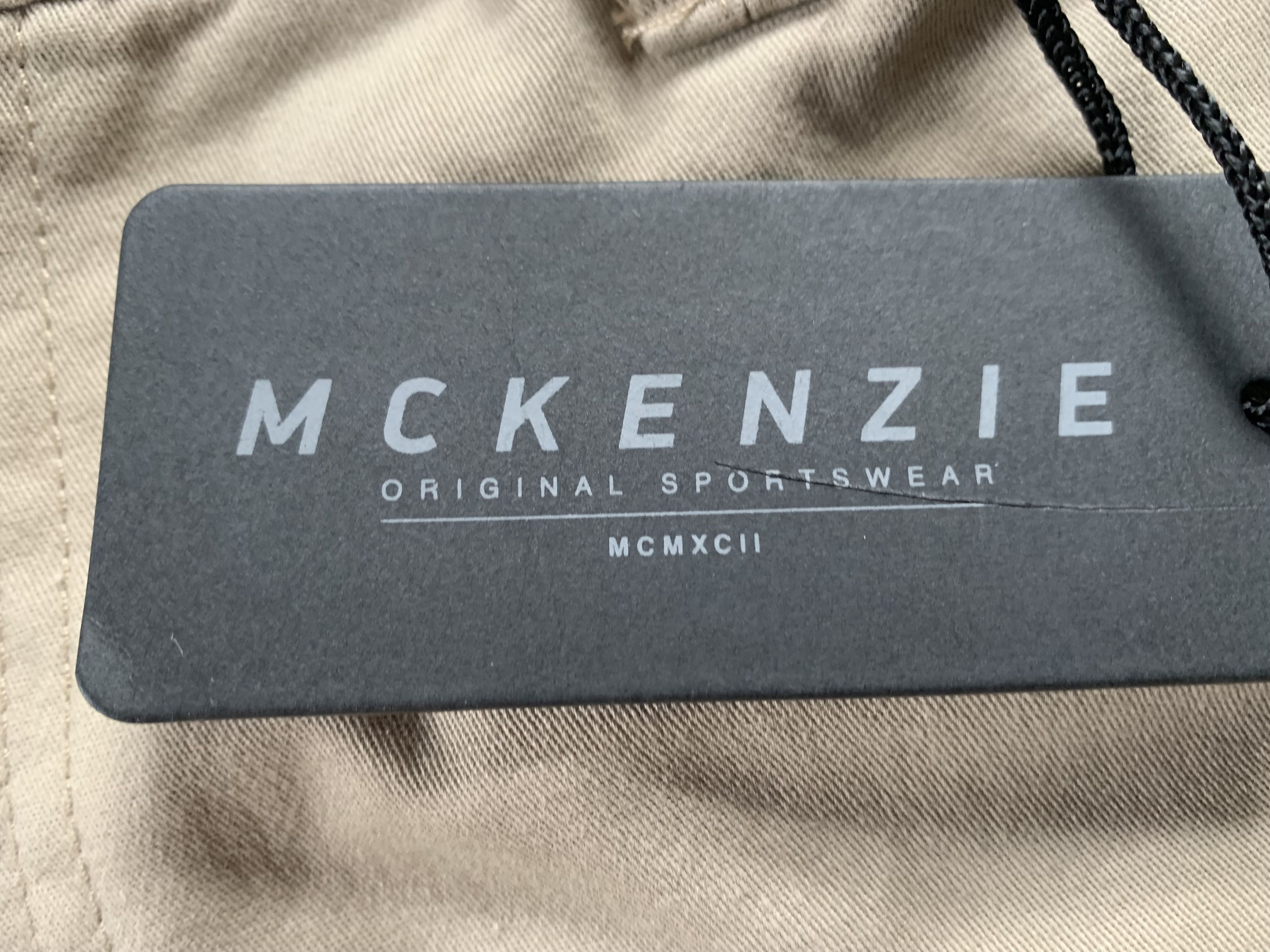 Other Mckenzie Mens Beige Cotton Cargo Shorts Size US 34 / EU 50 - 7 Thumbnail