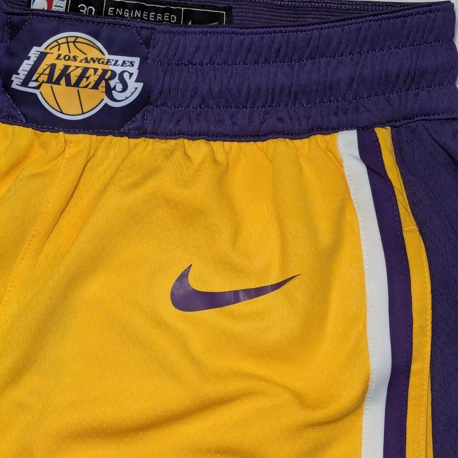 Nike Nike NBA Los Angeles Lakers Swingman Icon Shorts Men’s S NWT Size US 30 / EU 46 - 3 Thumbnail