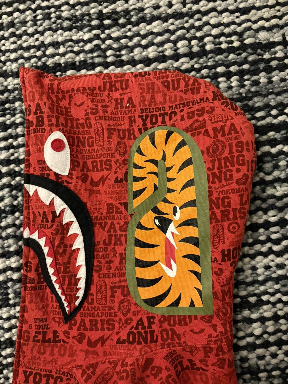 Bape Red XXV Bape hoodie Size US XL / EU 56 / 4 - 4 Thumbnail