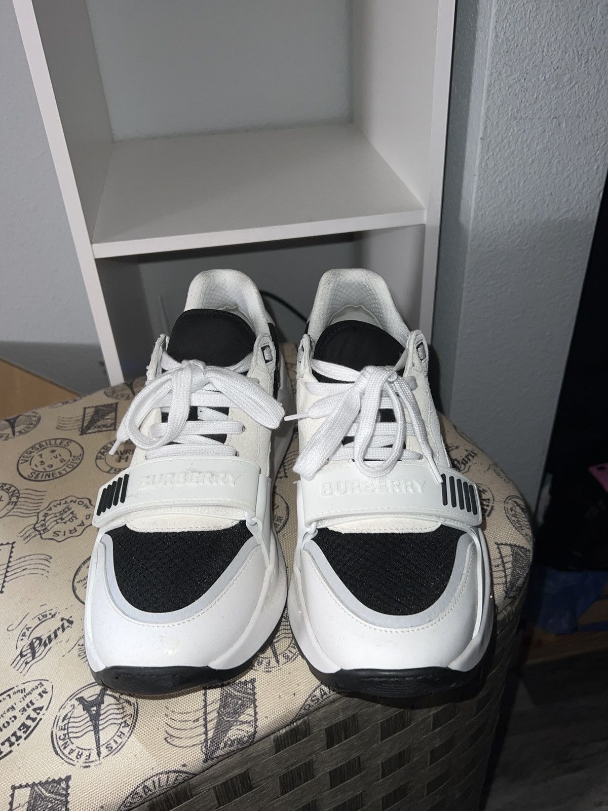 Burberry Burberry Sneaker Size US 9 / EU 42 - 1 Thumbnail