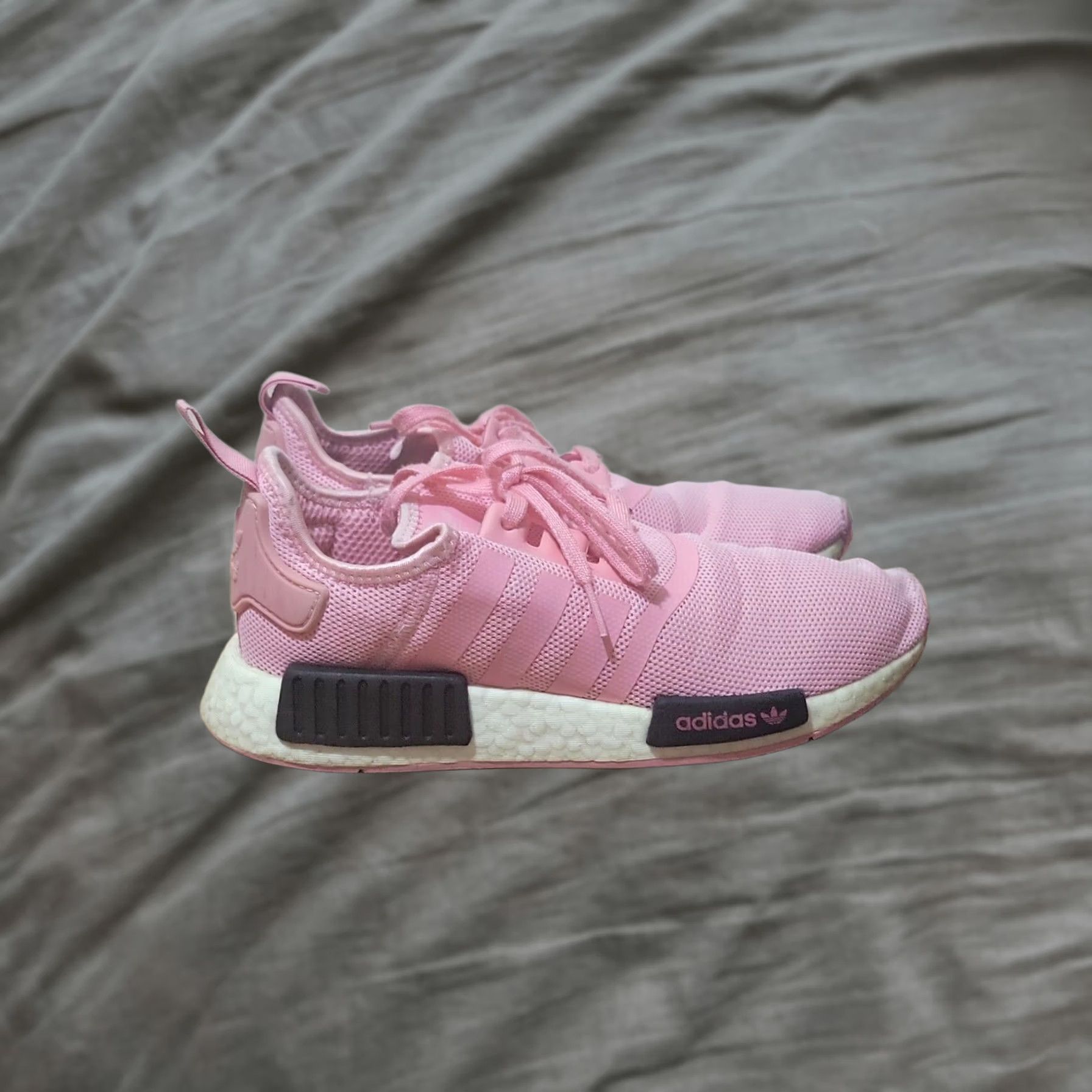 Adidas adidas Sneakers Womens Pink NMD_R1 B42086 Men Size Black White Size US 7 / IT 37 - 1 Thumbnail