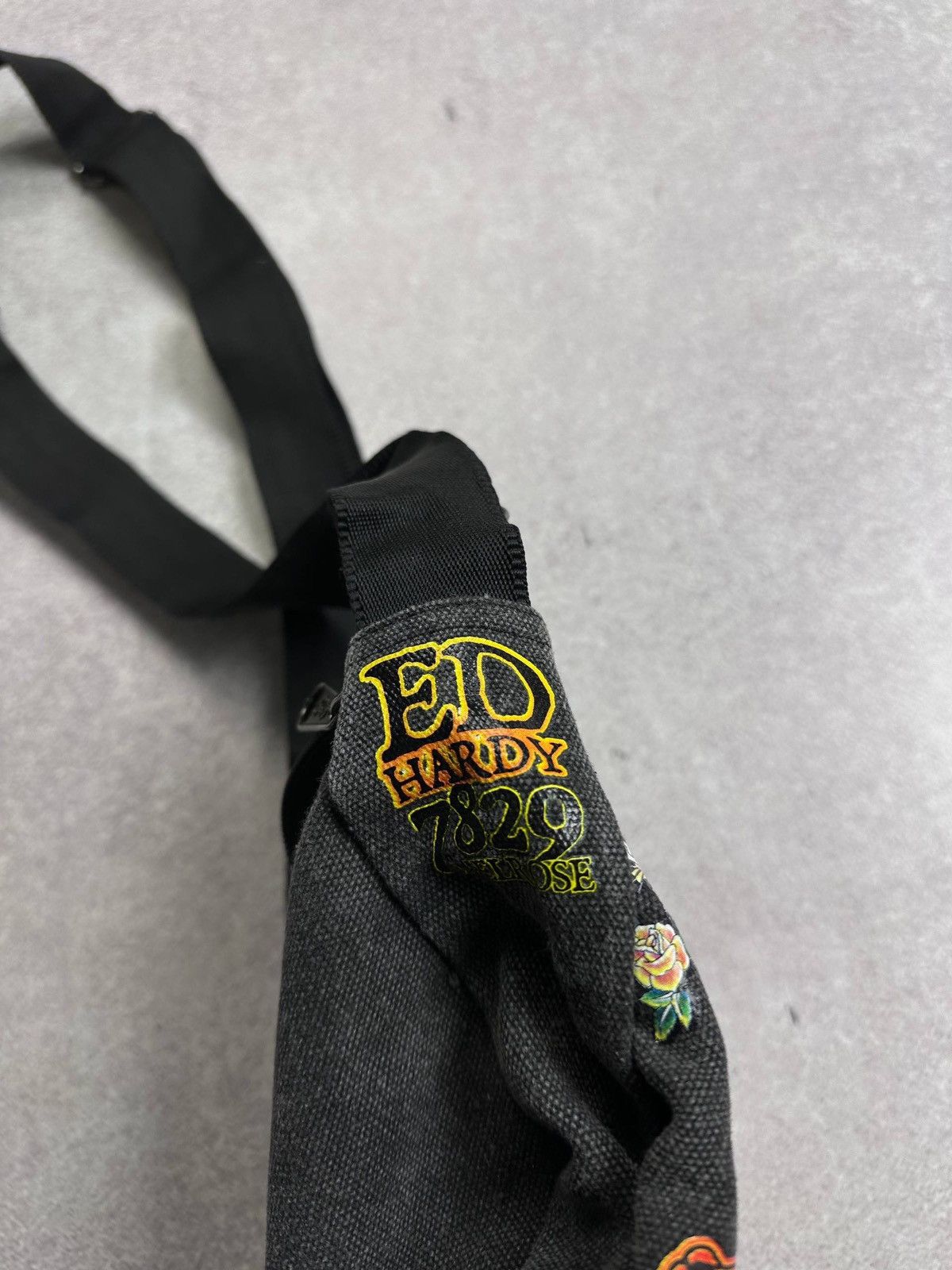 Ed Hardy Vintage Ed Hardy Y2K Cross Body Bag Rare Os Size ONE SIZE - 3 Thumbnail