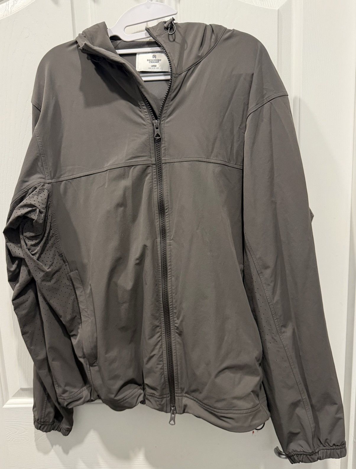 Reigning Champ Reigning Champ Nylon Oxford Ally Hooded Jacket L Carbon Size US L / EU 52-54 / 3 - 1 Thumbnail