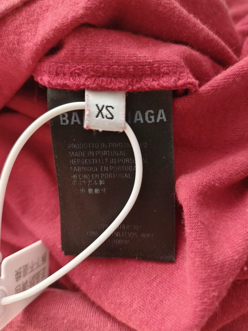 Balenciaga Balenciaga Small letter logo Burgundy short-sleeved T-shirt Size US XS / EU 42 / 0 - 5 Thumbnail