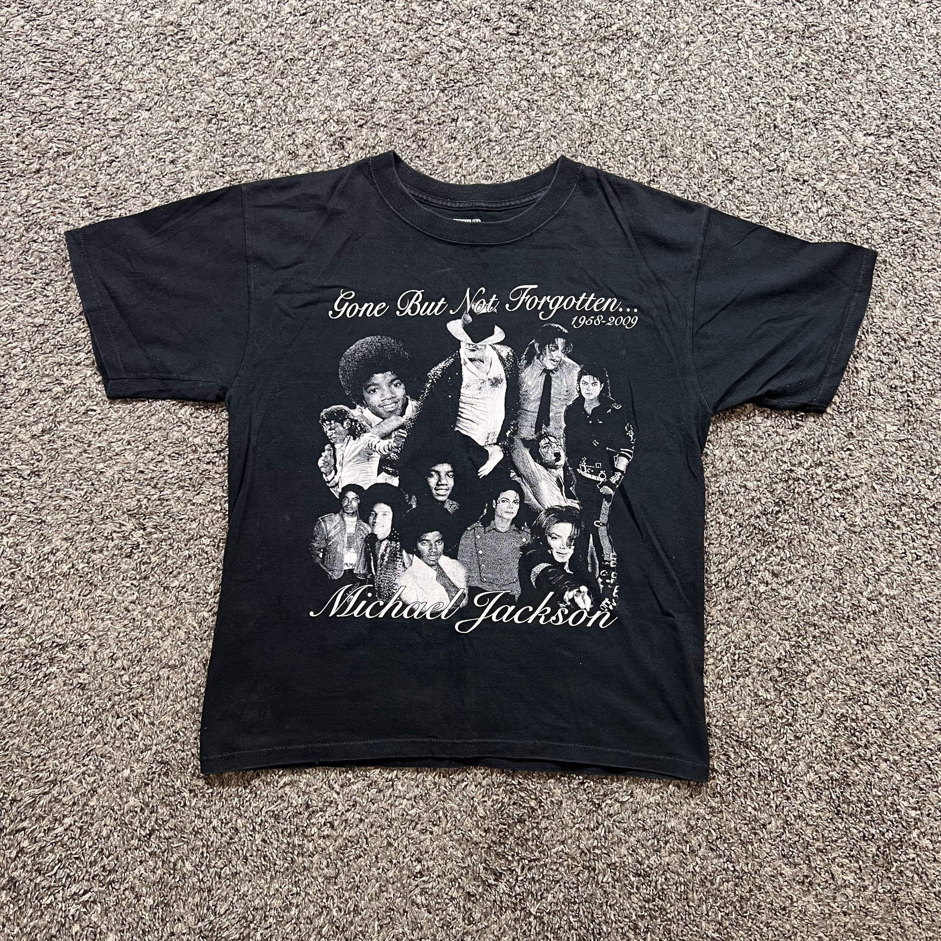 Michael Jackson × Rap Tees 2009 Michael Jackson “Gone But Never Forgotten” T Shirt Size US XL / EU 56 / 4 - 1 Thumbnail