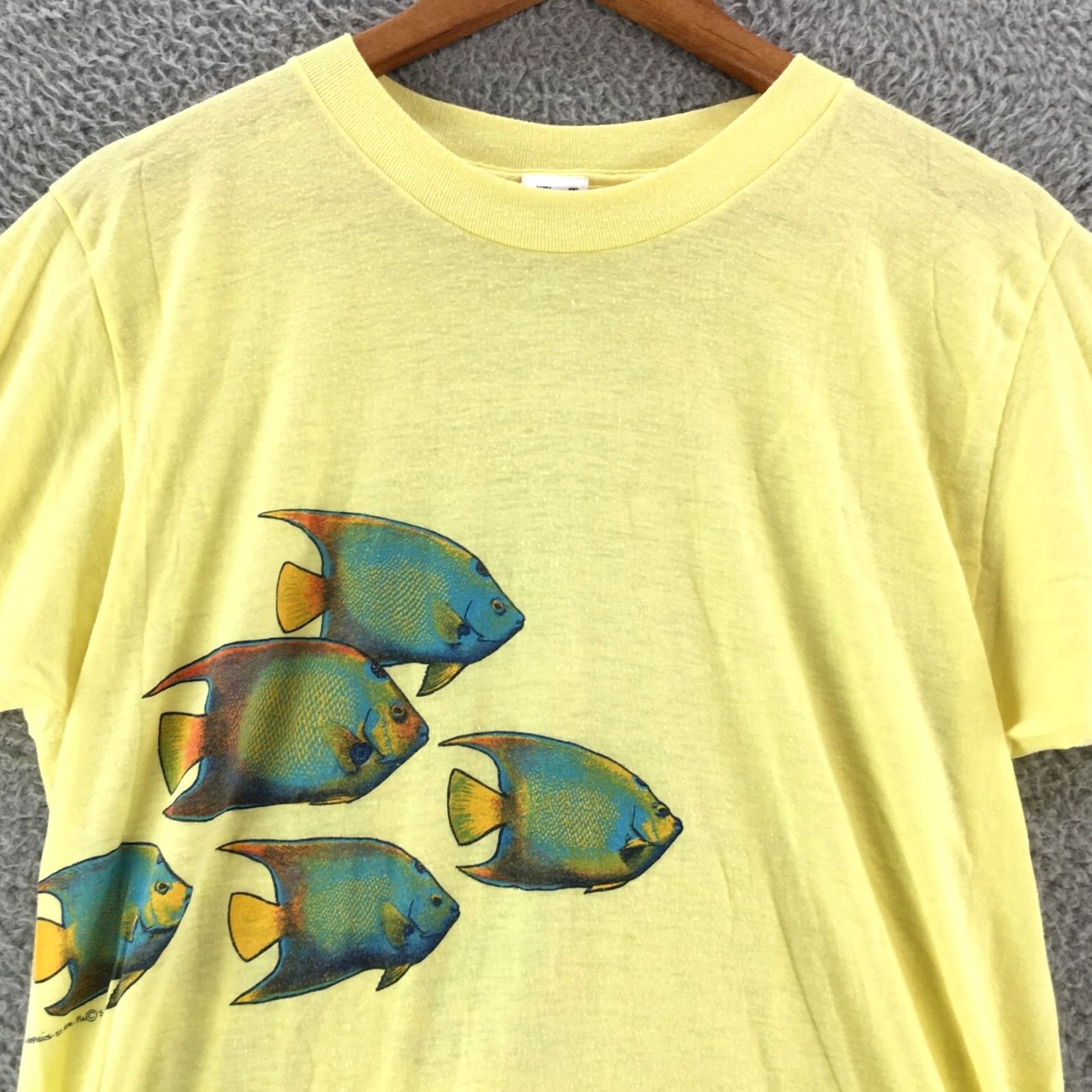 Vintage America Shirt Womens XL Yellow Fish Print Casual Crew Neck T-Shirt Size XL / US 12-14 / IT 48-50 - 2 Thumbnail