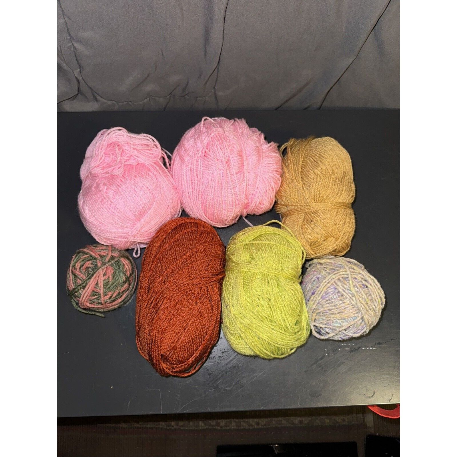 Vintage Mixed Lot of Yarn Balls Pink Green Beige Gold Assorted Textu Size ONE SIZE - 3 Thumbnail