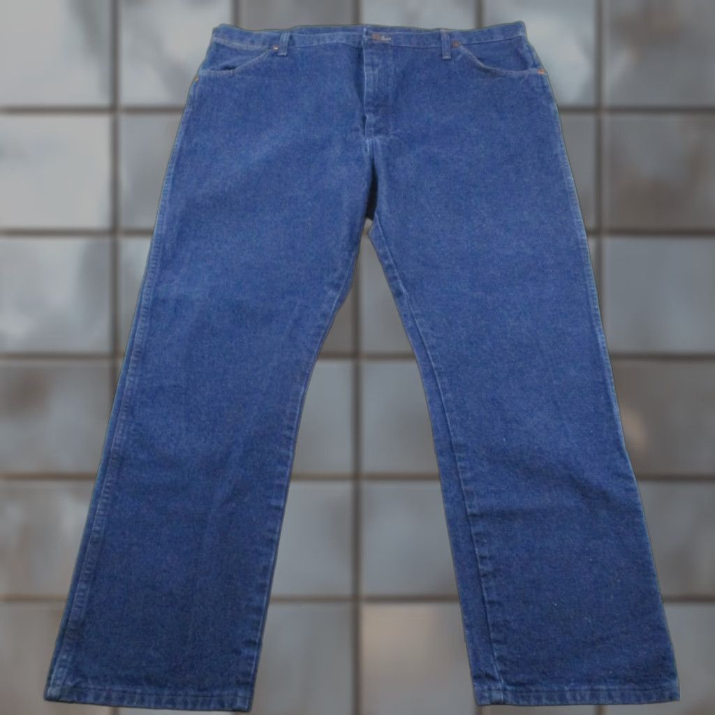 Wrangler Wrangler Jeans Mens 42x30 Blue Denim 13MWZPW Straight Leg Cowboy Cut Five-Pocket Classic Fit Jeans Mens Size US 42 / EU 58 - 1 Thumbnail