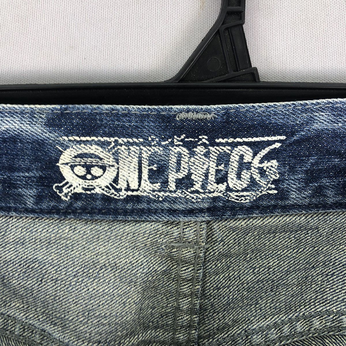 Anime Vintage 00s Anime One Piece “Chopper” Graphic Blue Denim Size US 30 / EU 46 - 18 Thumbnail