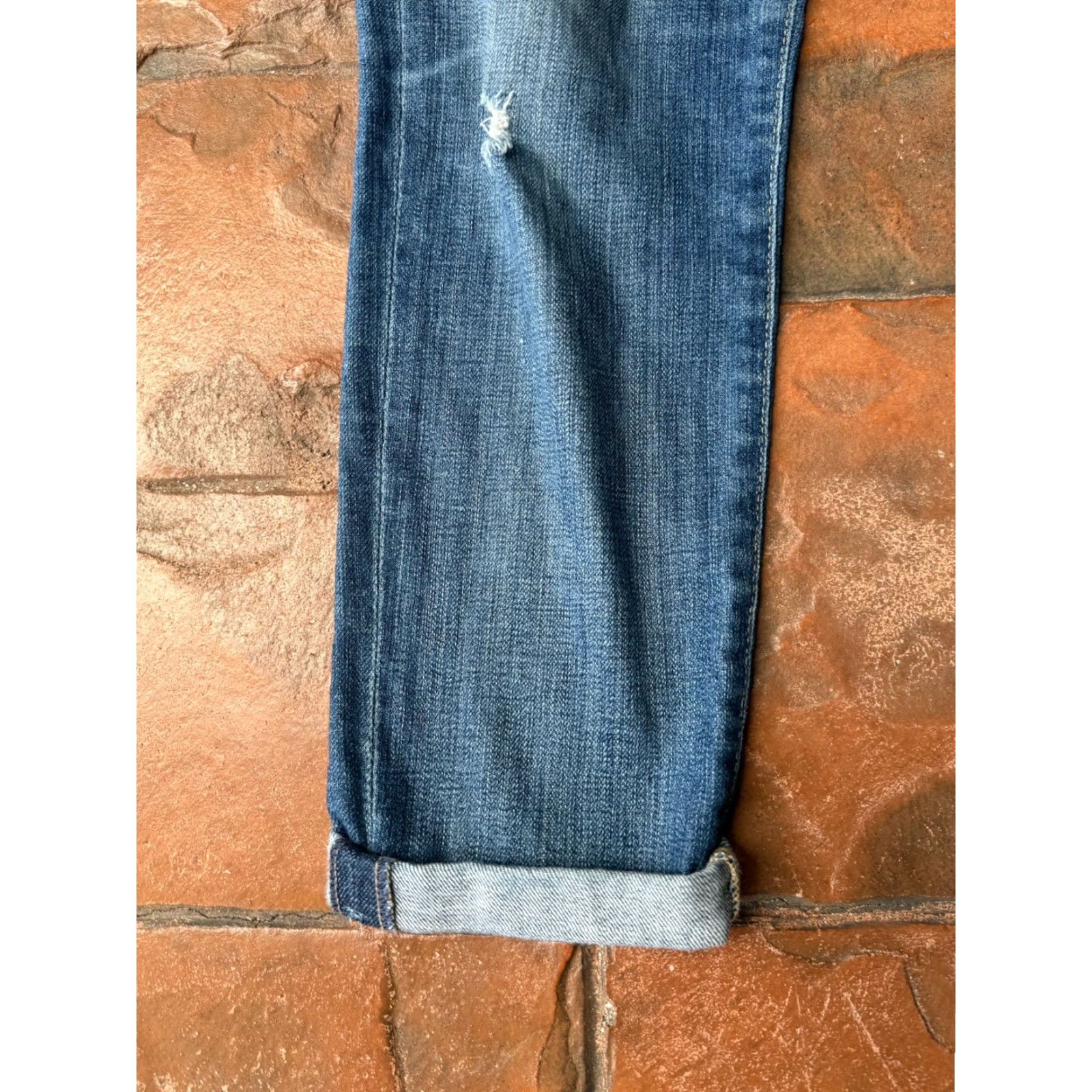 Vintage AG Adriano Goldschmied The Stilt Cigarette Roll-Up Jeans Women's 28 Distressed Jeans Size 28" / US 6 / IT 42 - 7 Thumbnail