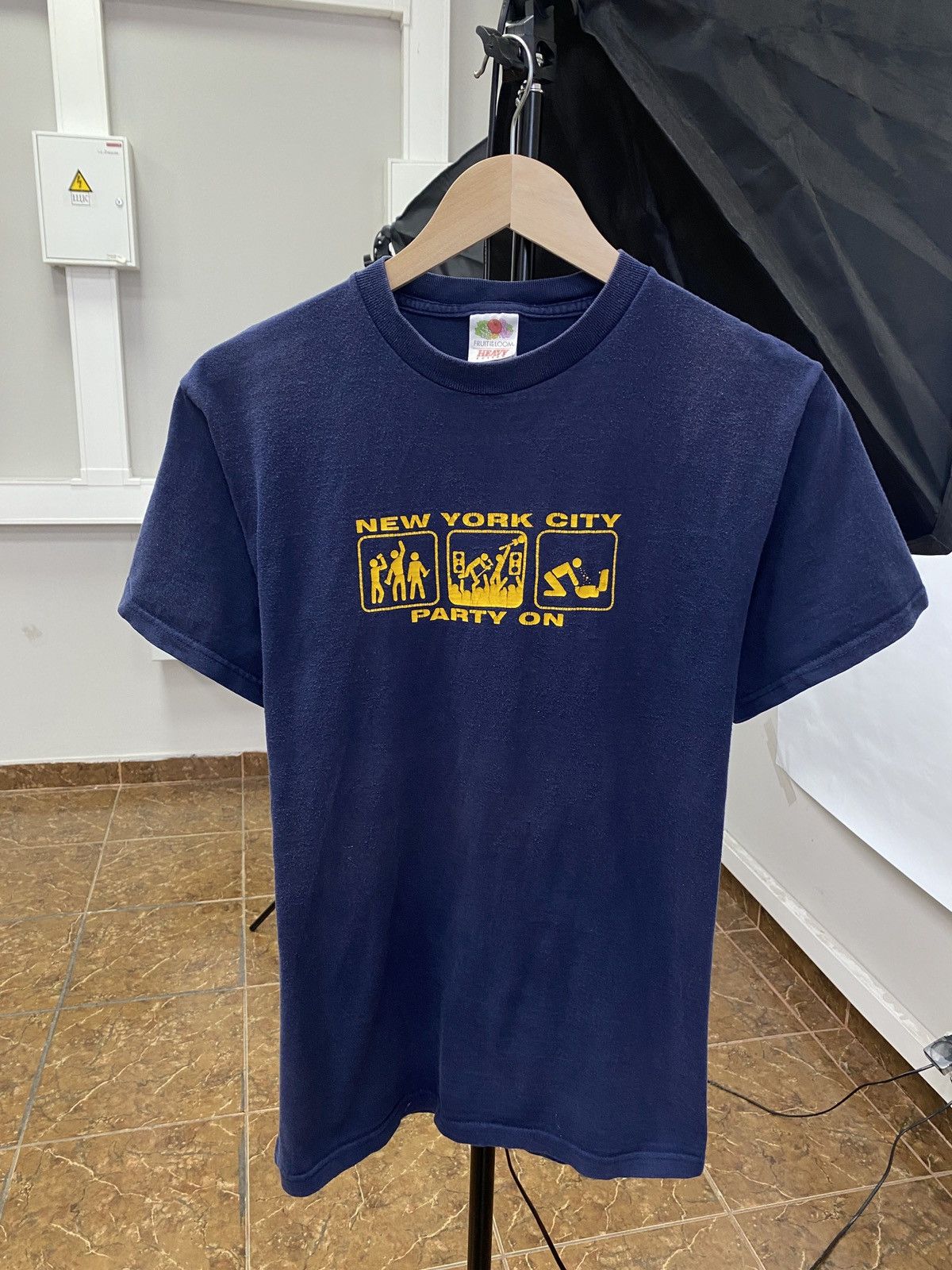 Other 🇺🇸 Vintage 90 New York City Party On funny rare retro hype Size US M / EU 48-50 / 2 - 1 Thumbnail