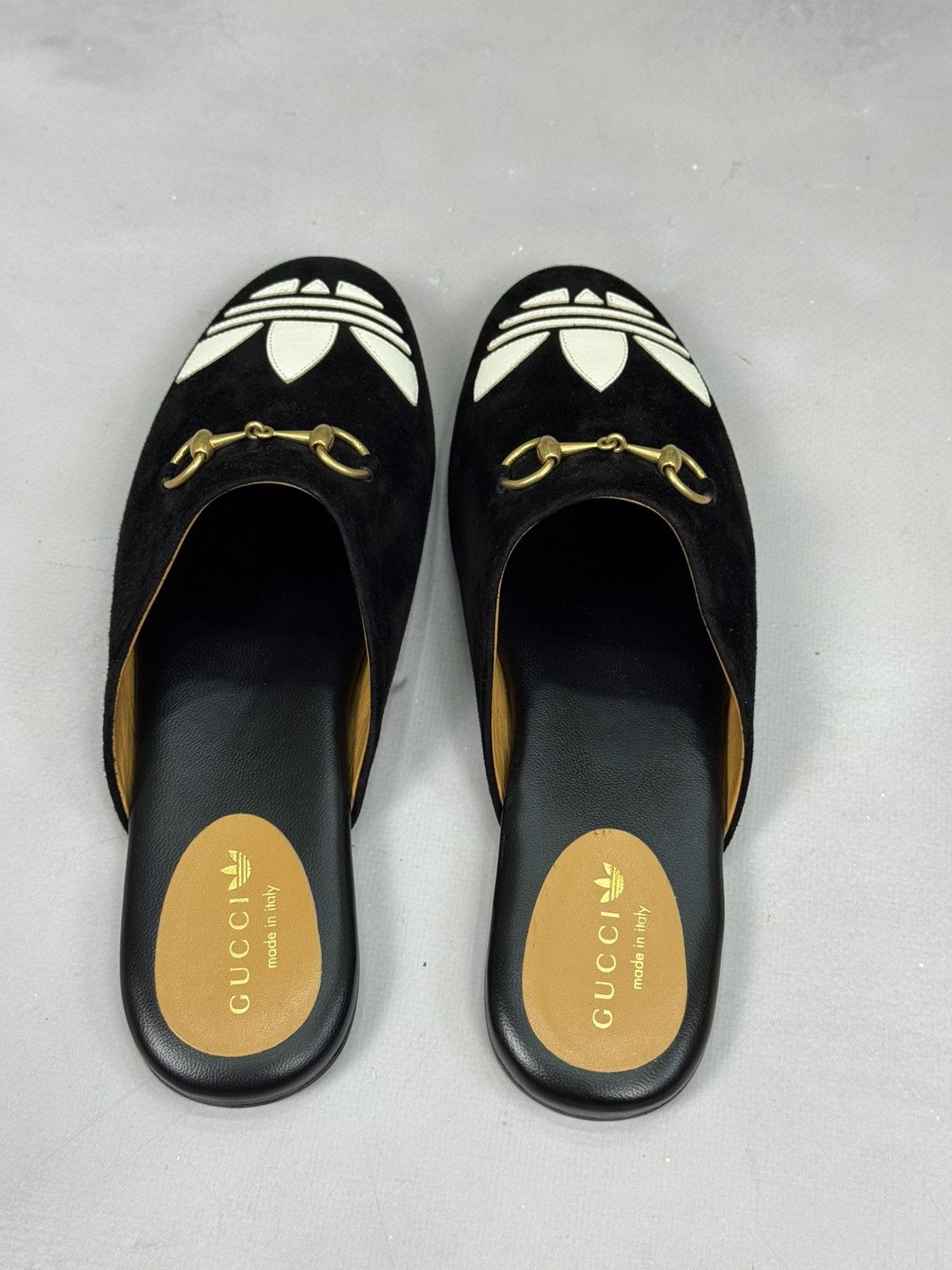 Adidas × Gucci Fw22 Gucci x Adidas Trefoil Slippers(Black/39eu) Size US 9 / IT 39 - 3 Thumbnail