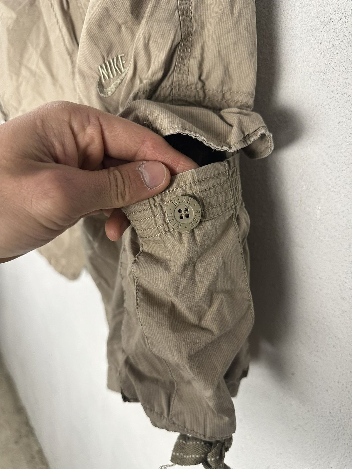 Nike Vintage Nike Y2K Style Cargo Shorts Size US 33 - 6 Thumbnail