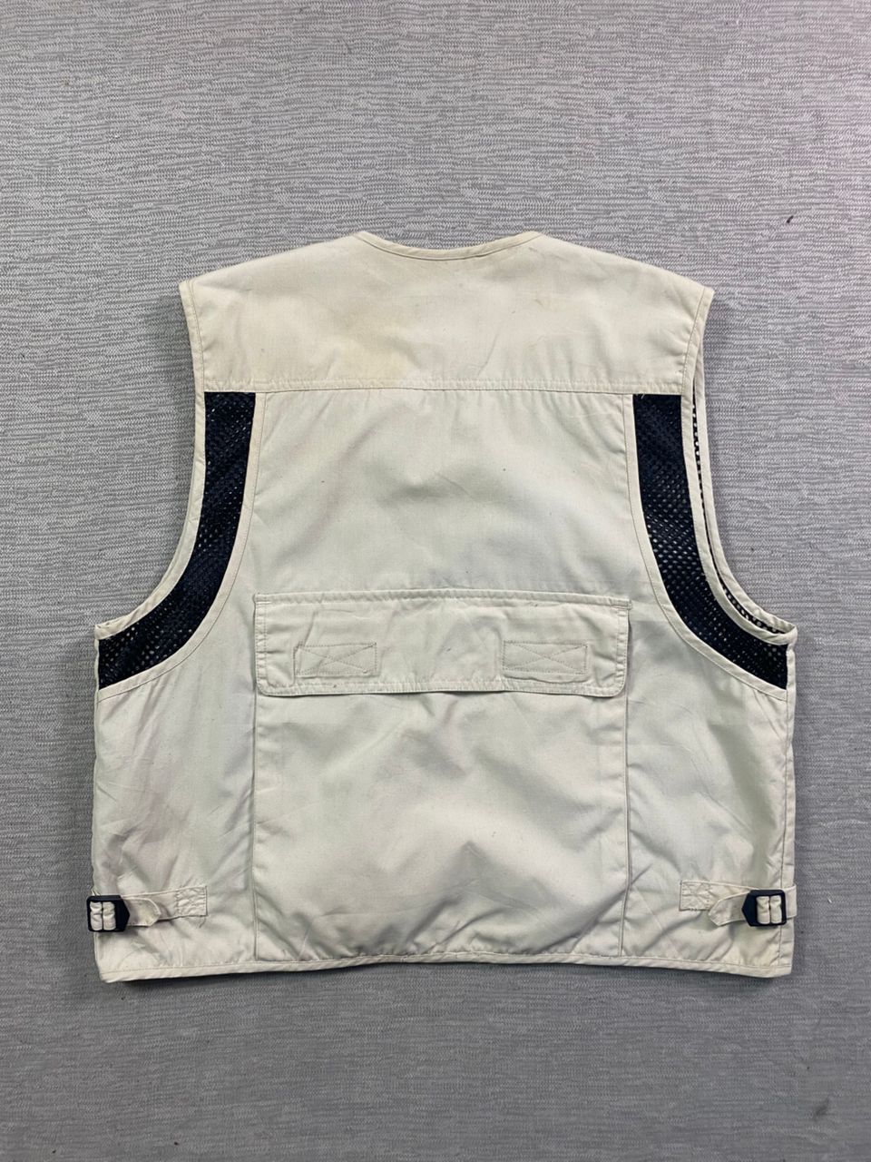 Other Vintage Uniqlo Tactical Utility Vest Multi Pocket Size US M / EU 48-50 / 2 - 5 Thumbnail