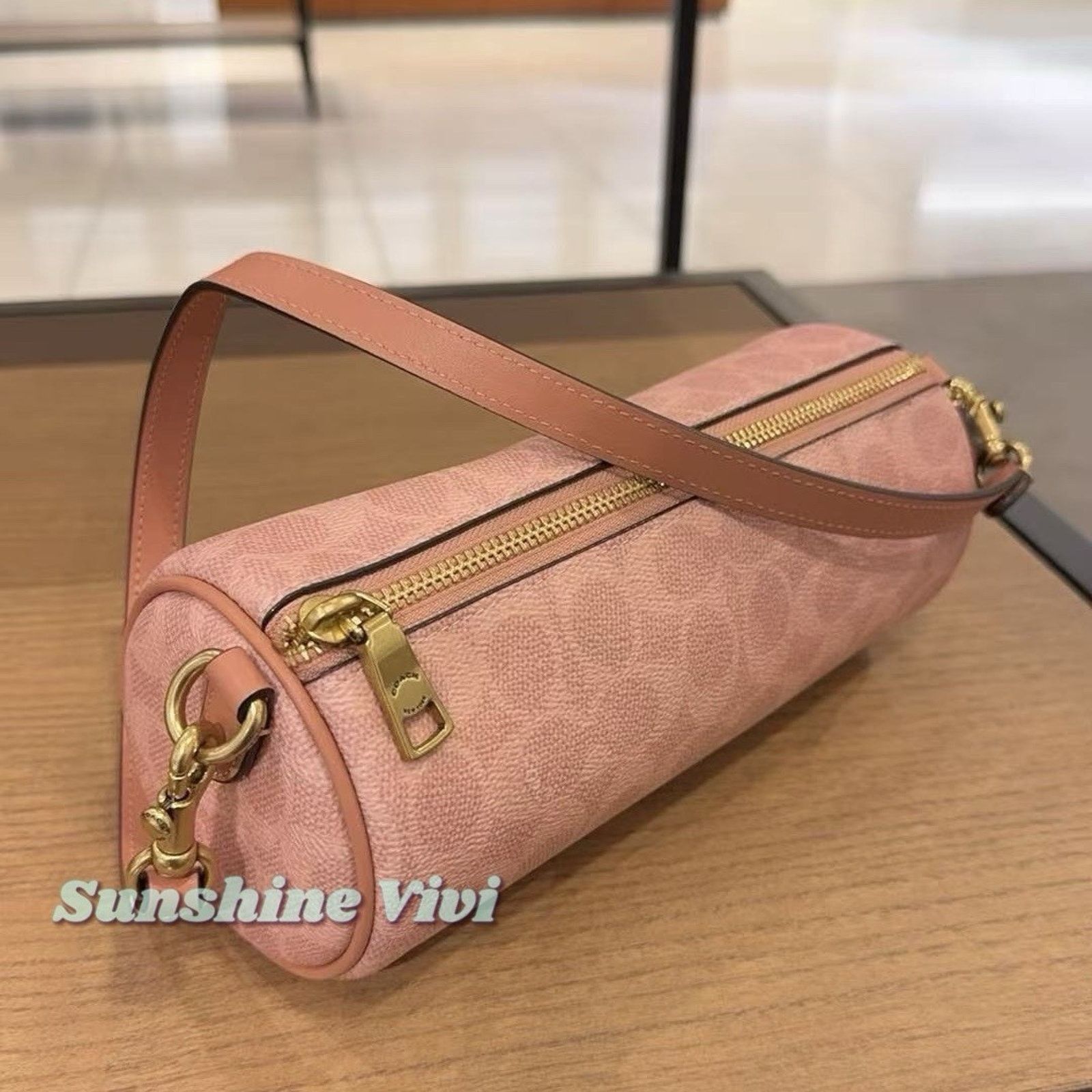 Coach NWT Coach Barrel Bag Signature Canvas Brass/Melon Pink CDY79 Size ONE SIZE - 1 Thumbnail