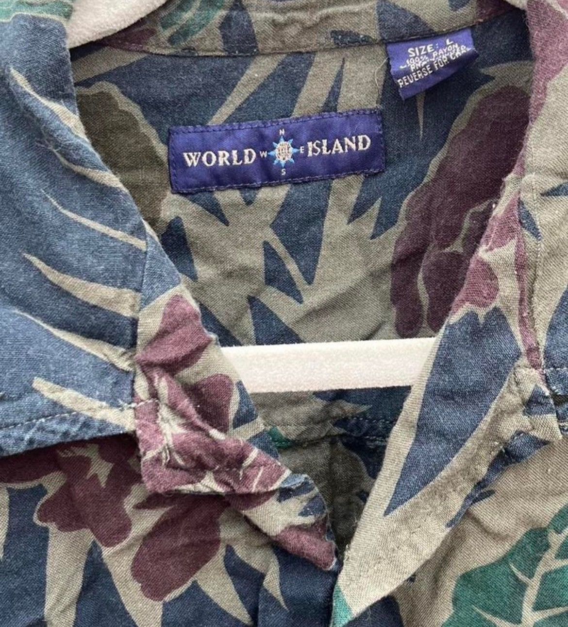 Other Vintage World Island Floral Hawaiian Shirt Tropical Print Size US L / EU 52-54 / 3 - 6 Thumbnail