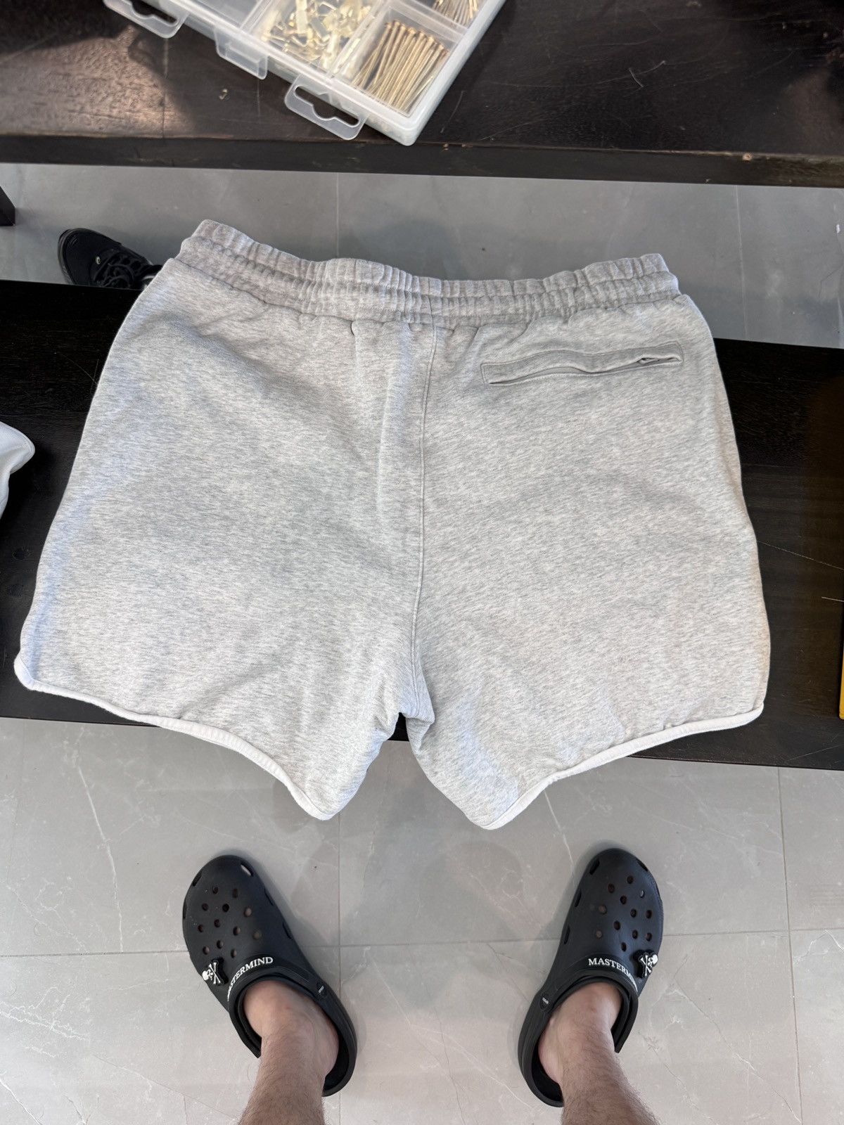 Kith Kith Mens Alden Pocket Shorts Grey Size XL Size US 36 / EU 52 - 3 Thumbnail
