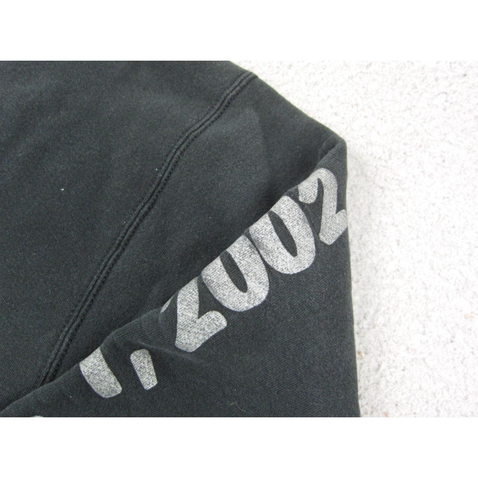 Fruit Of The Loom VINTAGE Fruit of the Loom Sweatshirt Mens L Black 90s Parade Y2K Biker Bears Motor Shirt Pullover Crew Neck Cotton Polyester Fleece All Seasons Size US L / EU 52-54 / 3 - 5 Thumbnail