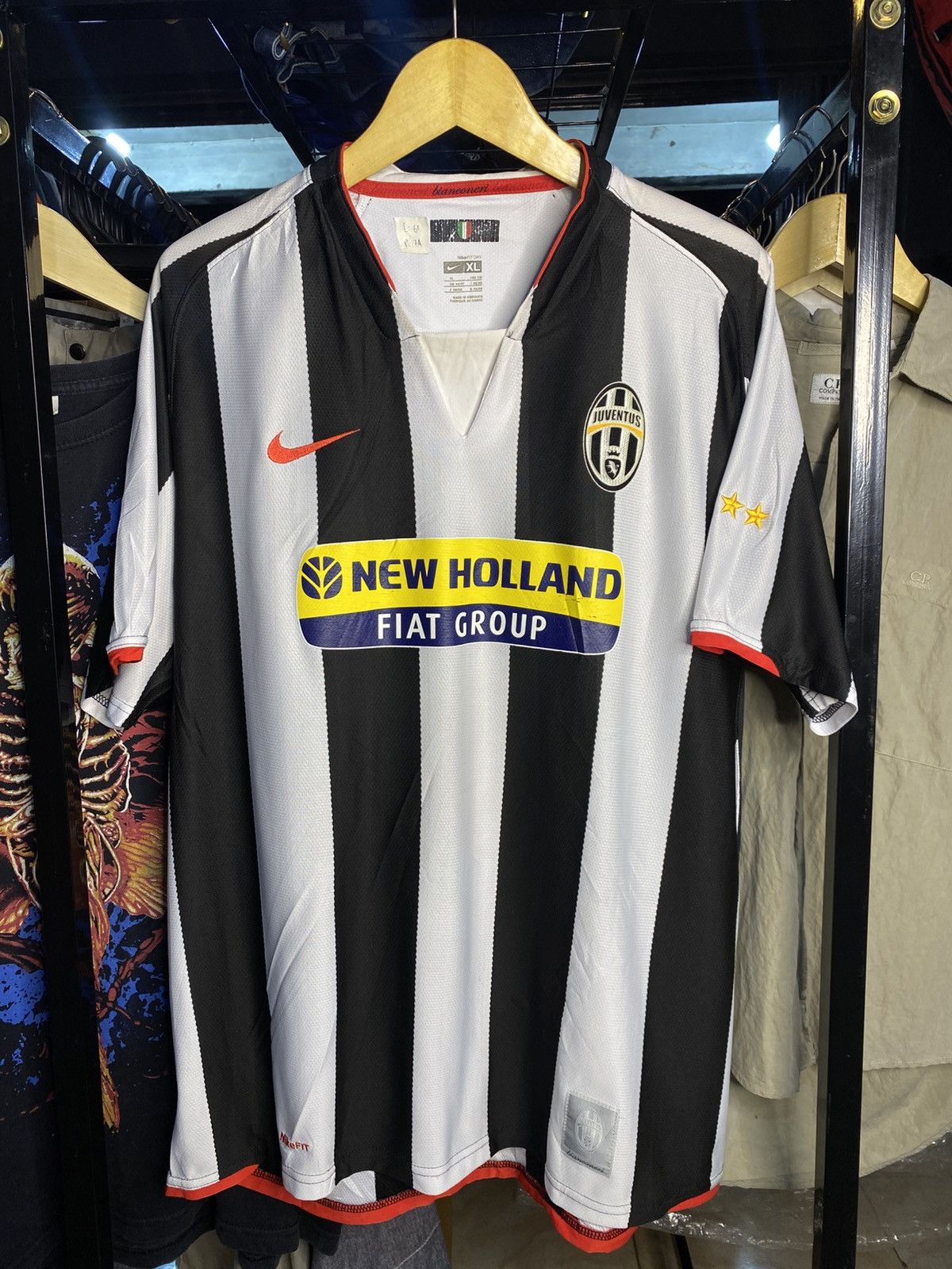 Nike Rare jersey football juventus 2007 delpiero Size US L / EU 52-54 / 3 - 2 Thumbnail